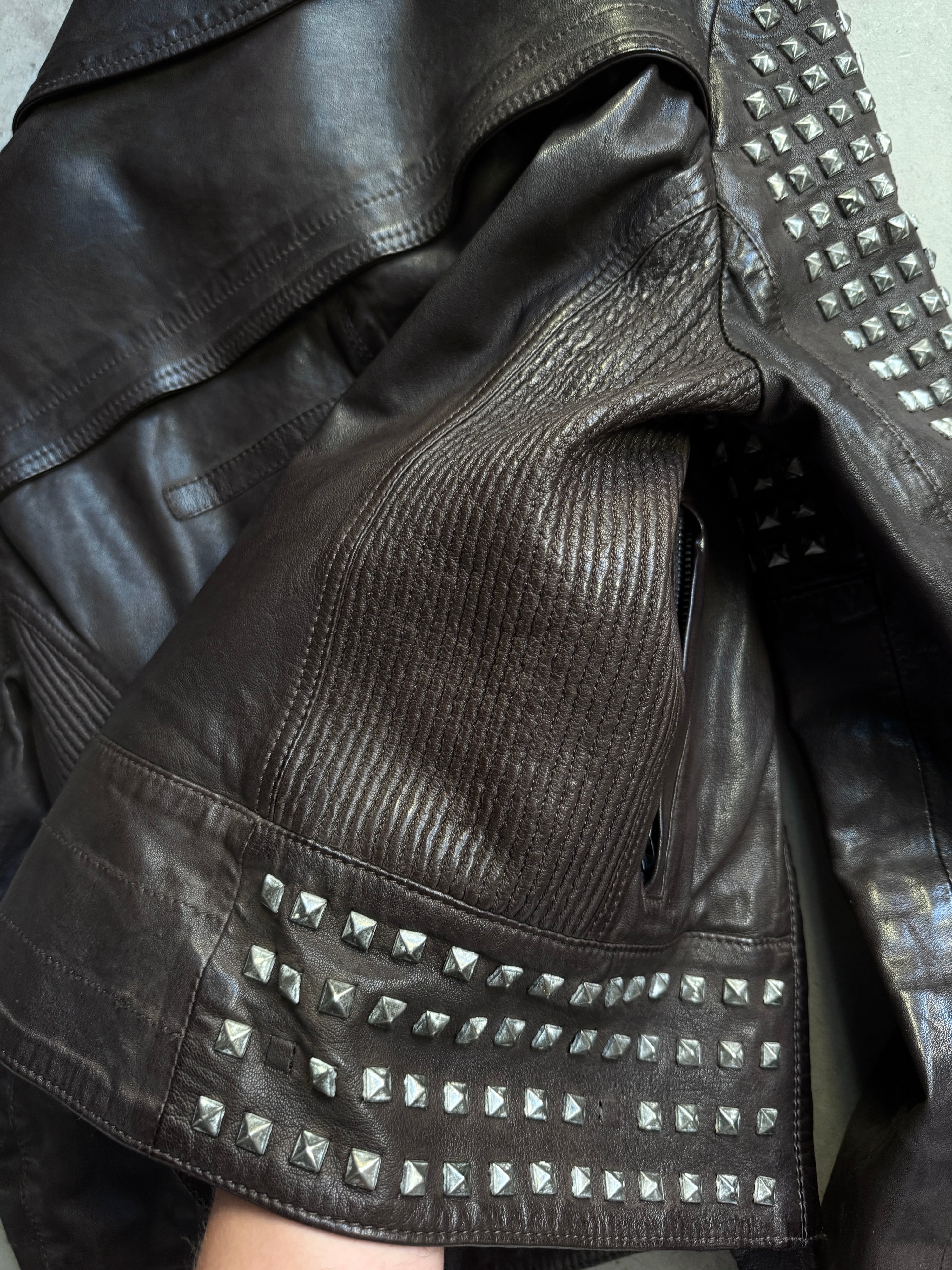 Vintage 2000s Hugo Boss Orange Studded Biker Leather Jacket Brown - S