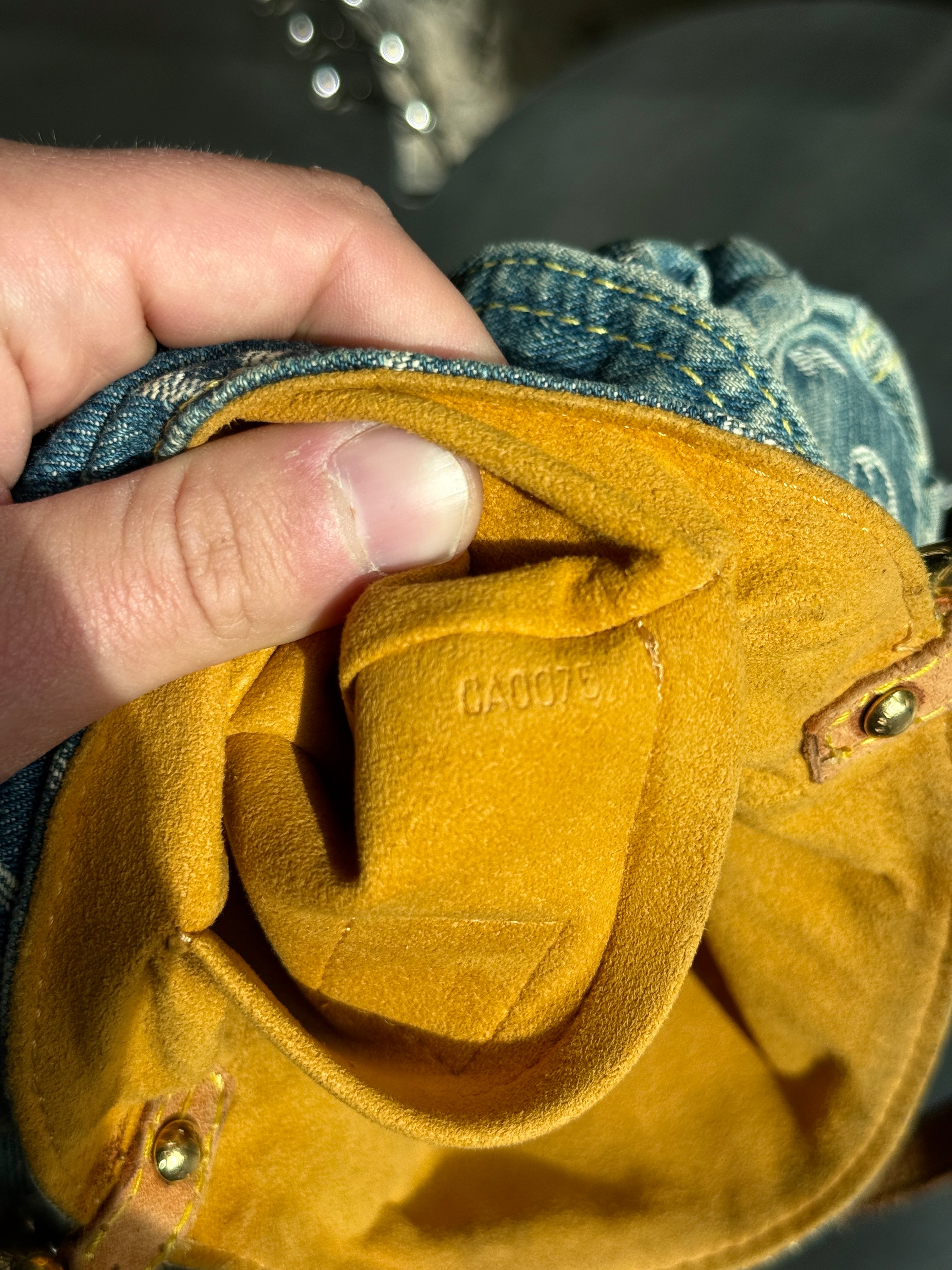 Vintage 2005 Louis Vuitton Denim Monogram Mini Pleaty Shoulder Bag (CA0075)