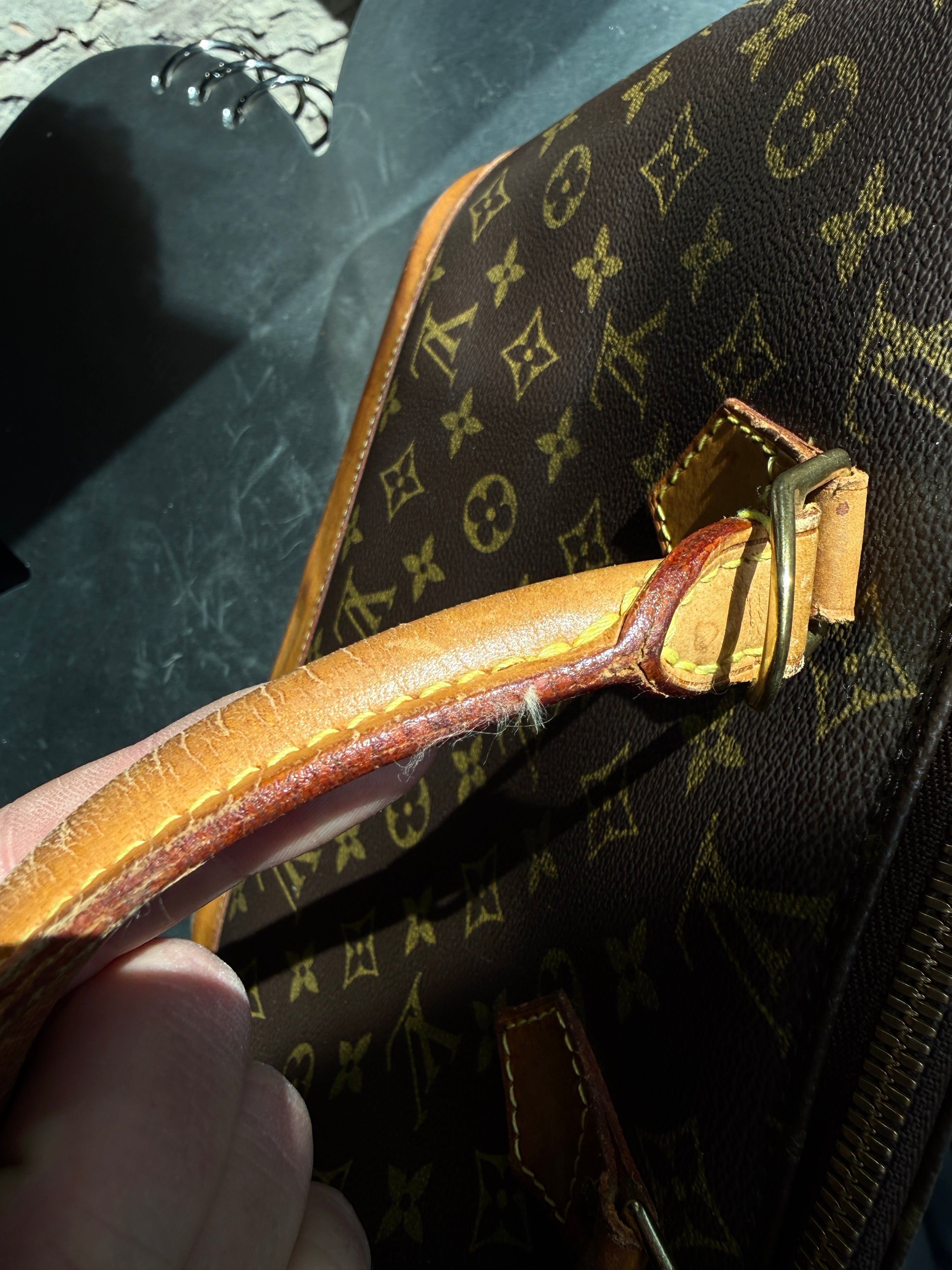 Vintage 2001 Louis Vuitton Alma Monogram Bag (FL0091)
