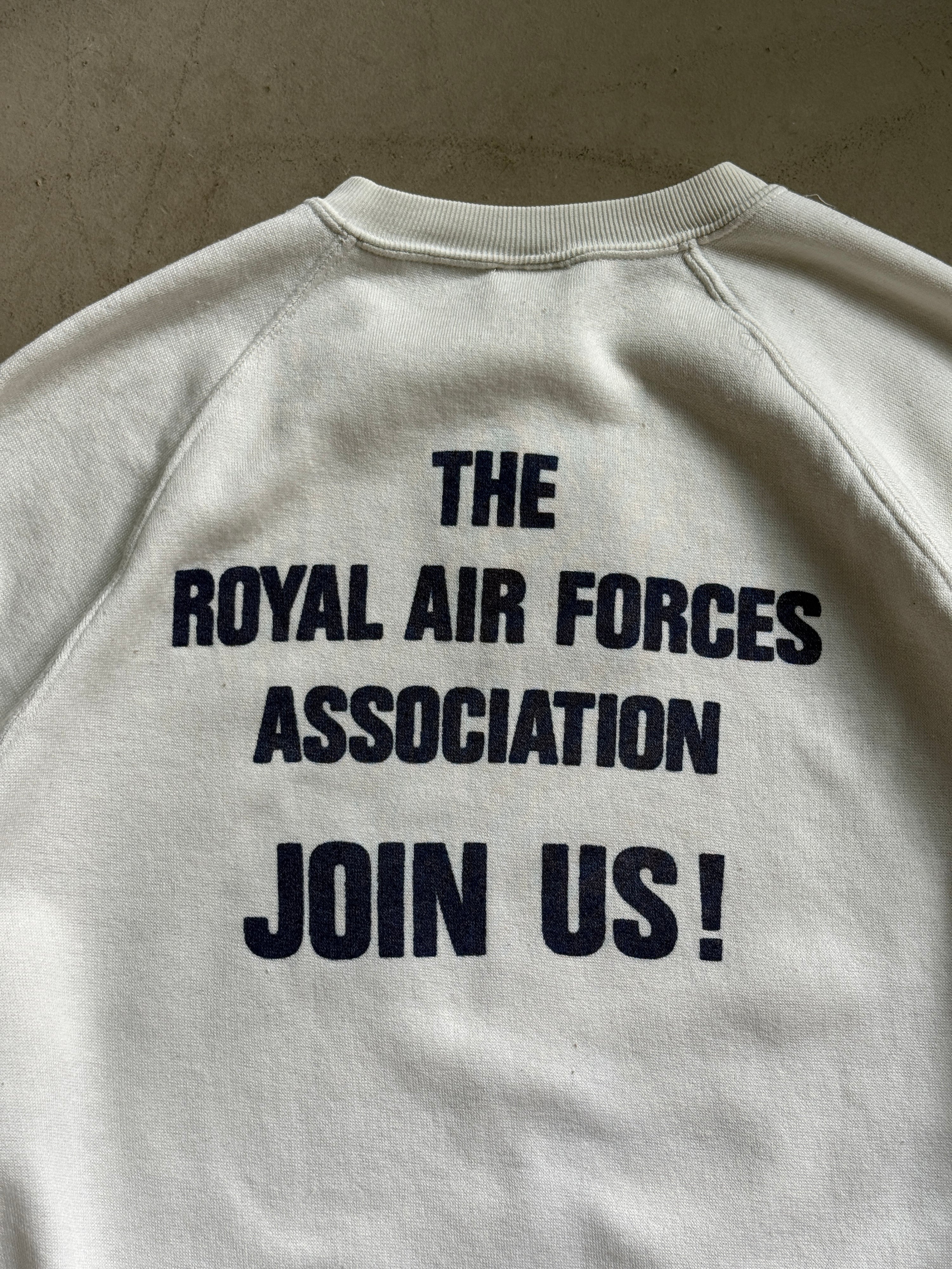 Vintage 1980s Royal Air Force Association Sweater White - L