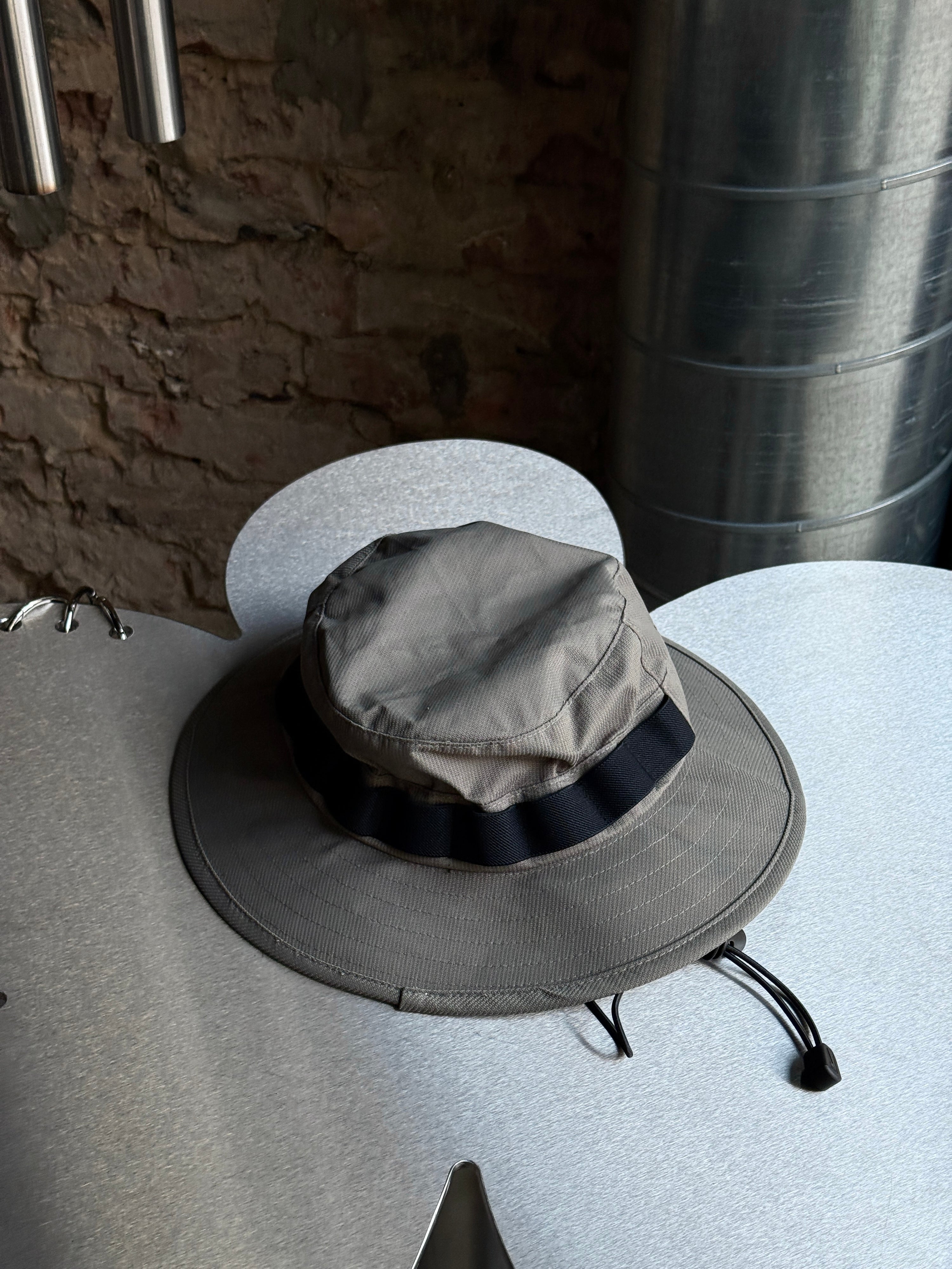 Vintage 1990s Nike ACG Bucket / Safari Hat Olive