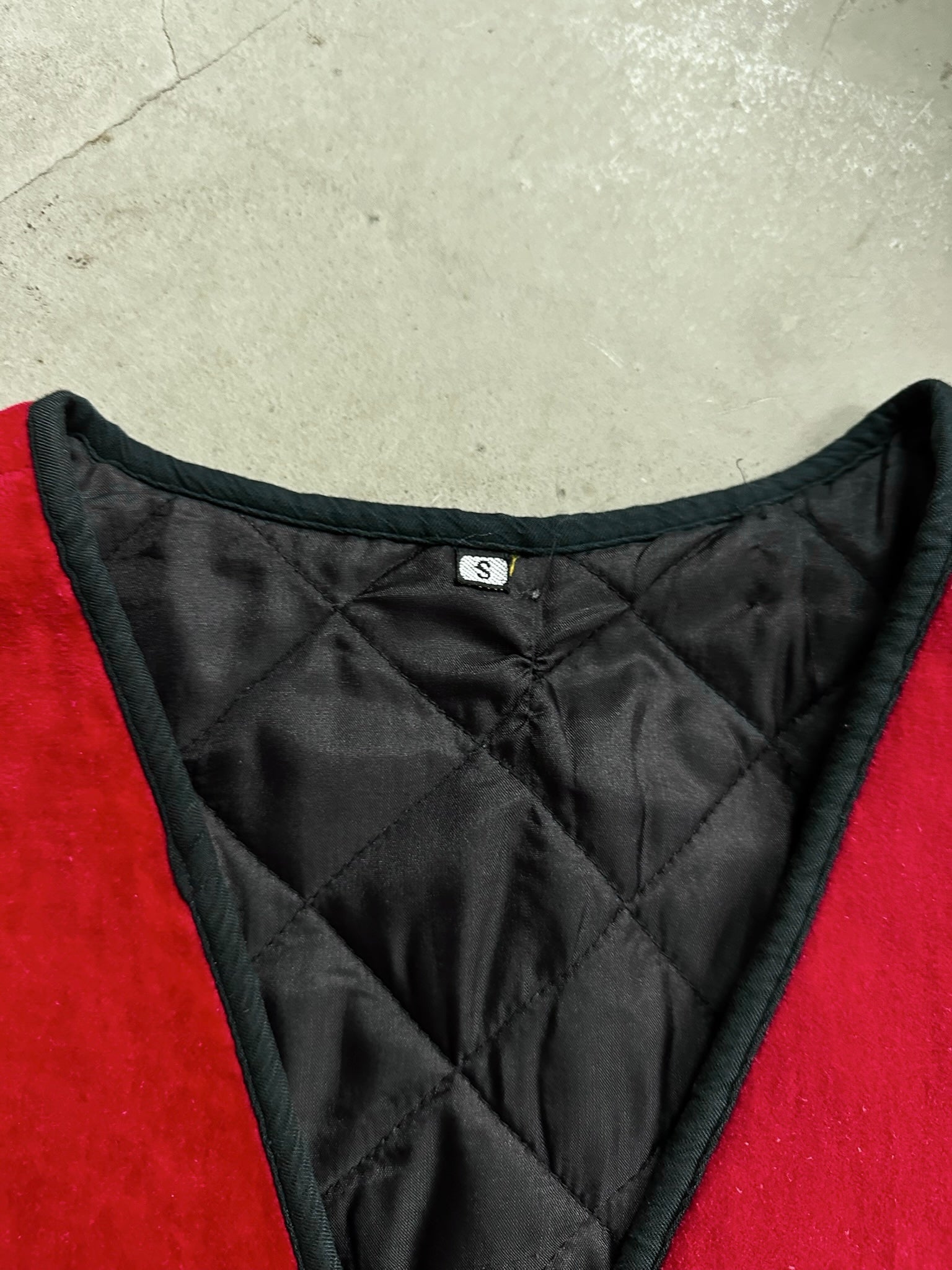 Vintage Dolphin Quilted Vest Red - M