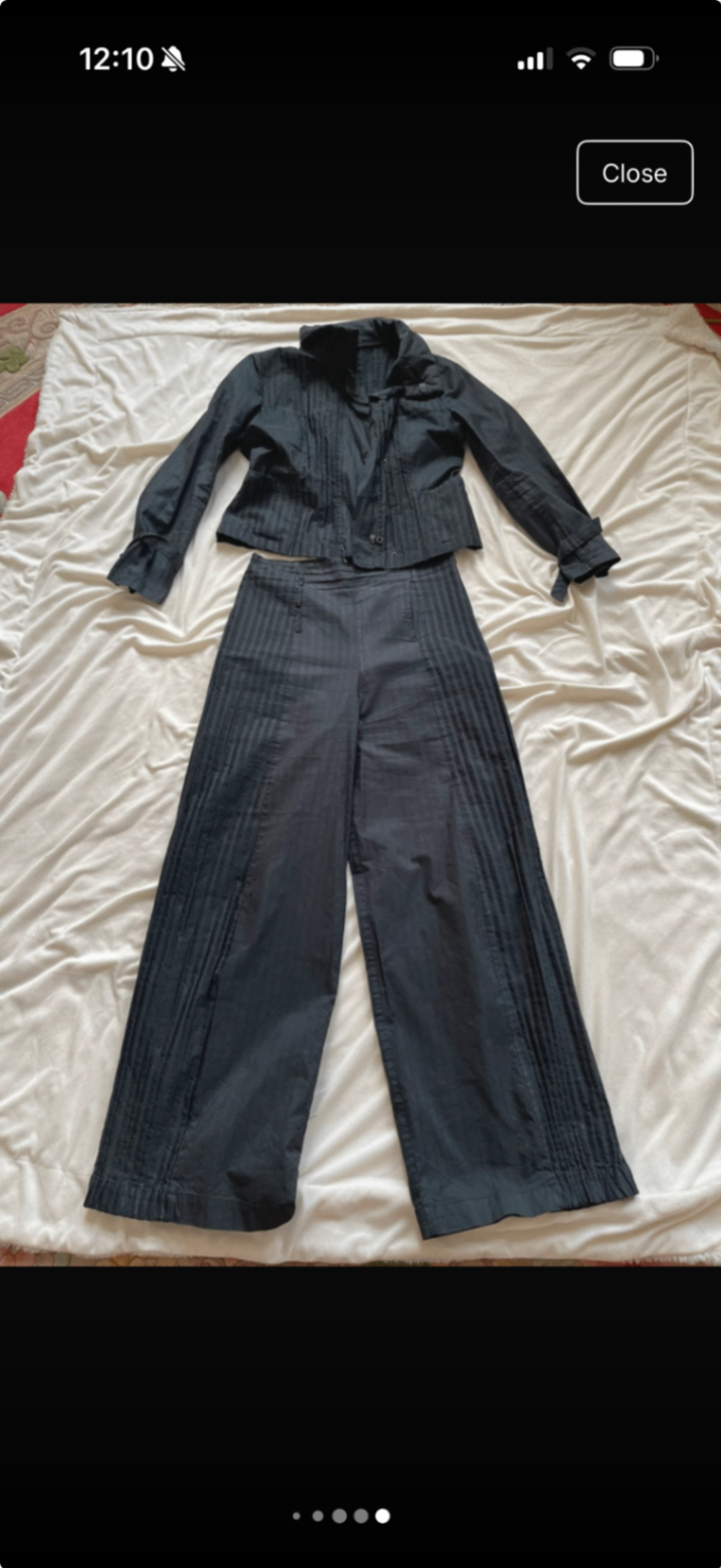 Vintage 2000s Sarah Pacini Pleated Cropped Jacket 