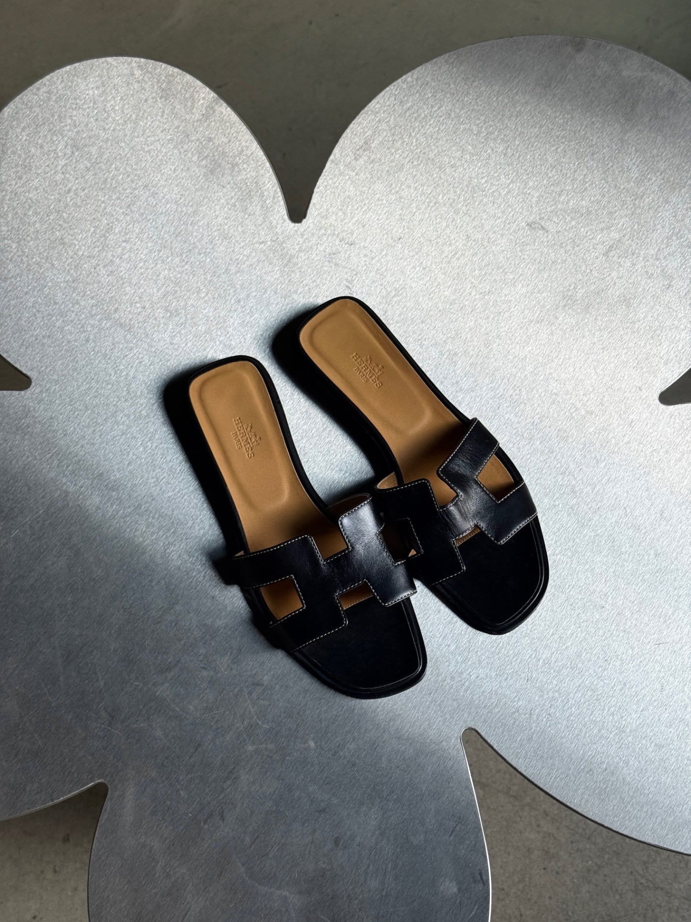 Vintage Hermès Oran Leather Sandals Black