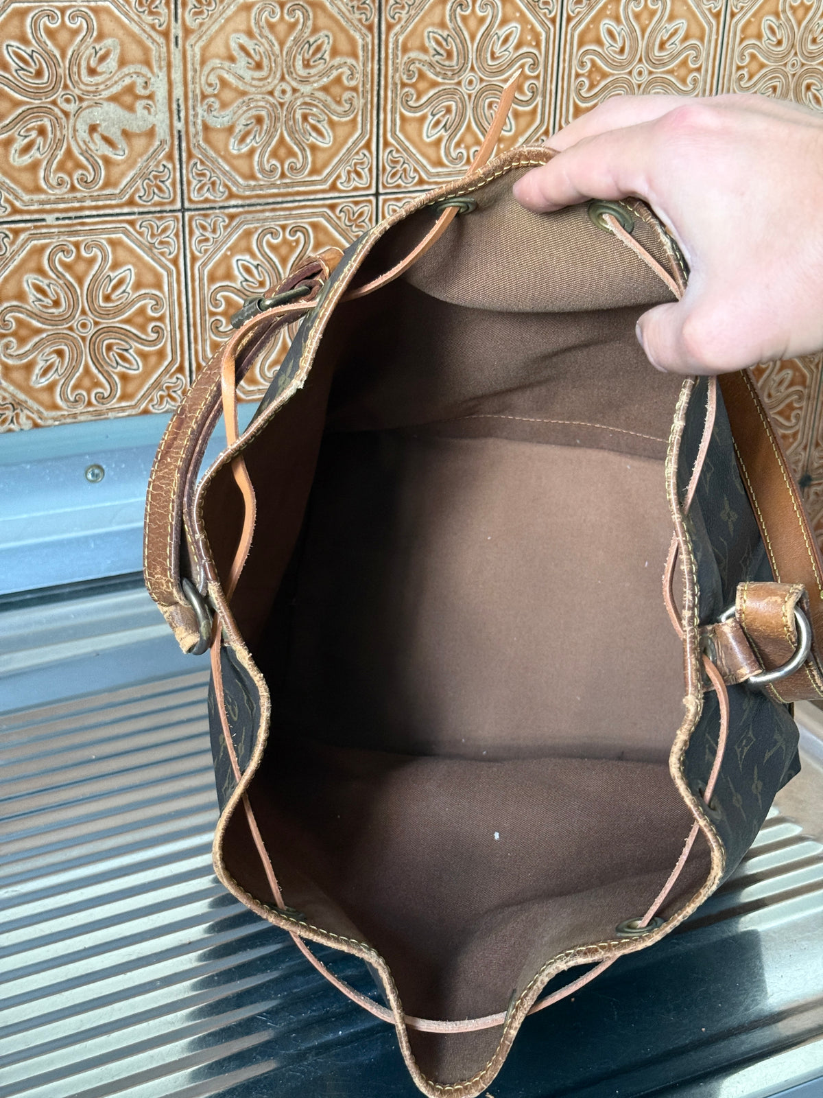 Vintage 1993 Louis Vuitton Sac Noé GM (AR0913)