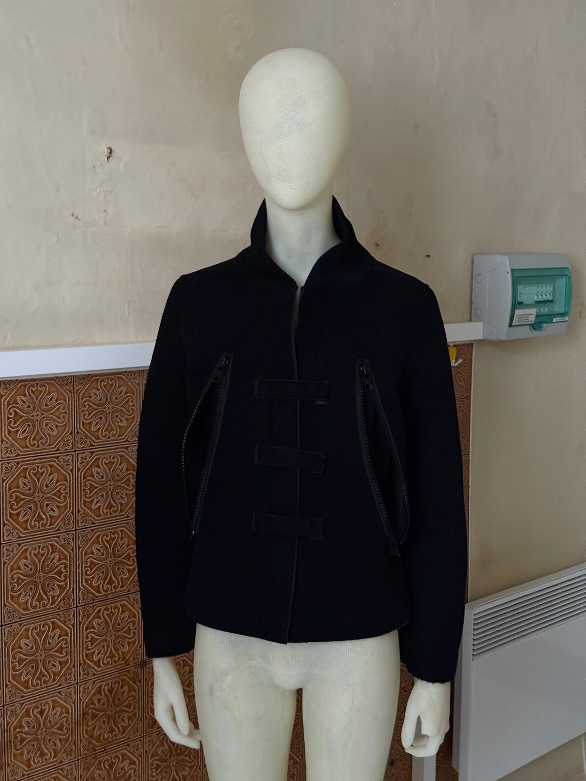 Vintage Cropped Cop Copine Black Fleece Velcro Jacket - S
