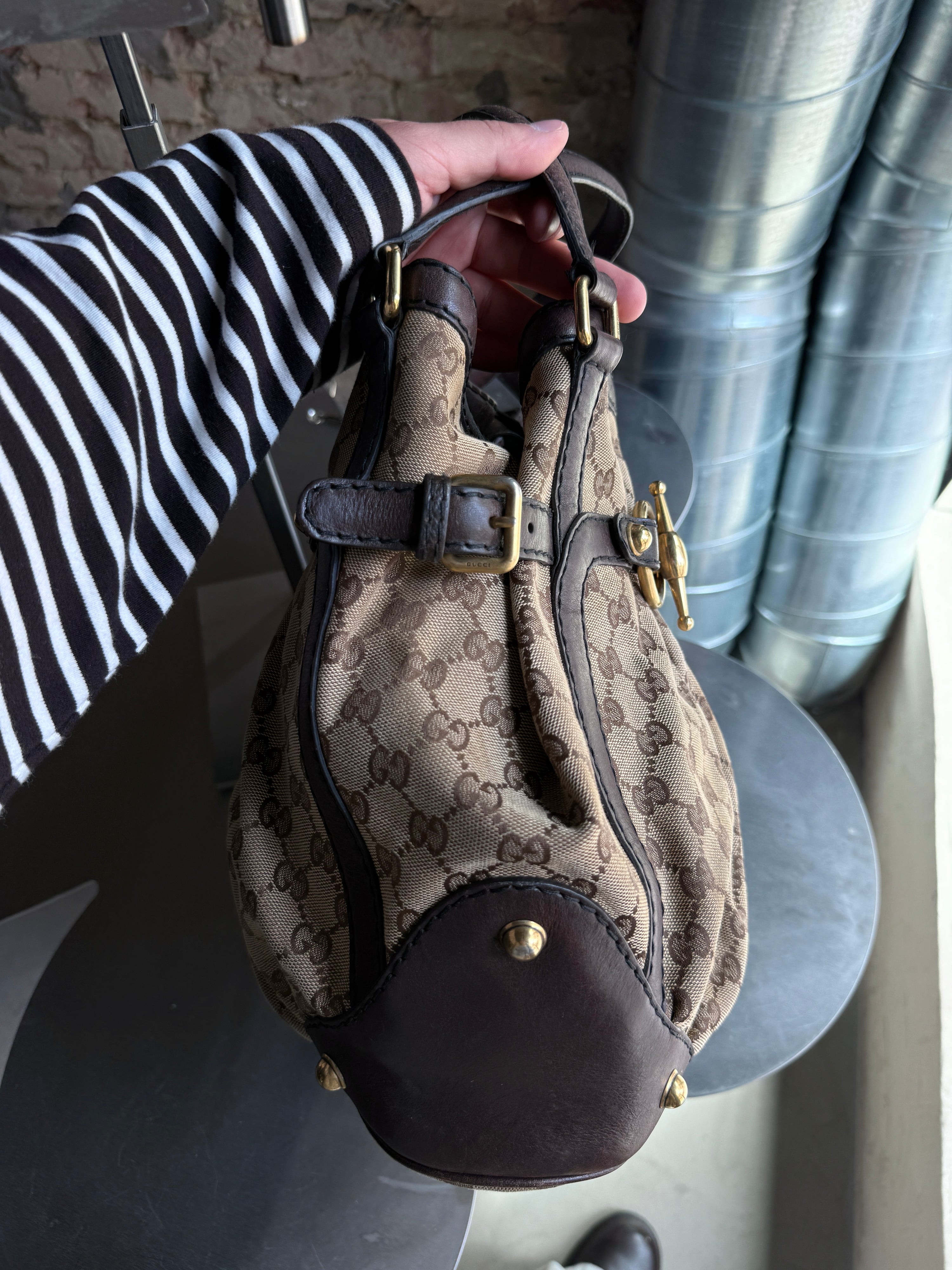 Vintage Gucci Jockey Horsebit Shoulder Bag Beige