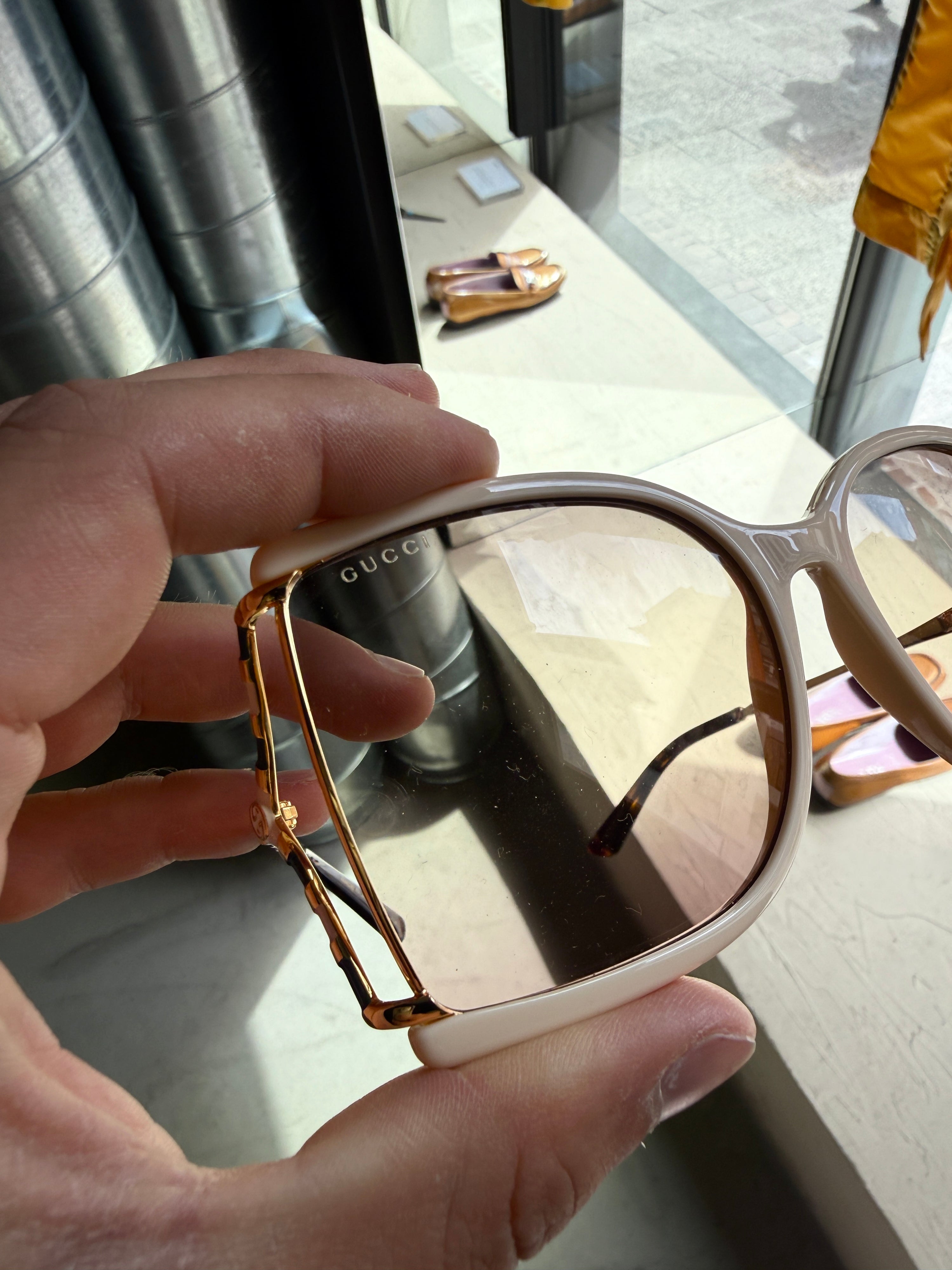 Gucci Cream/Grey Pink Gradient GG0592S Oversized Sunglasses