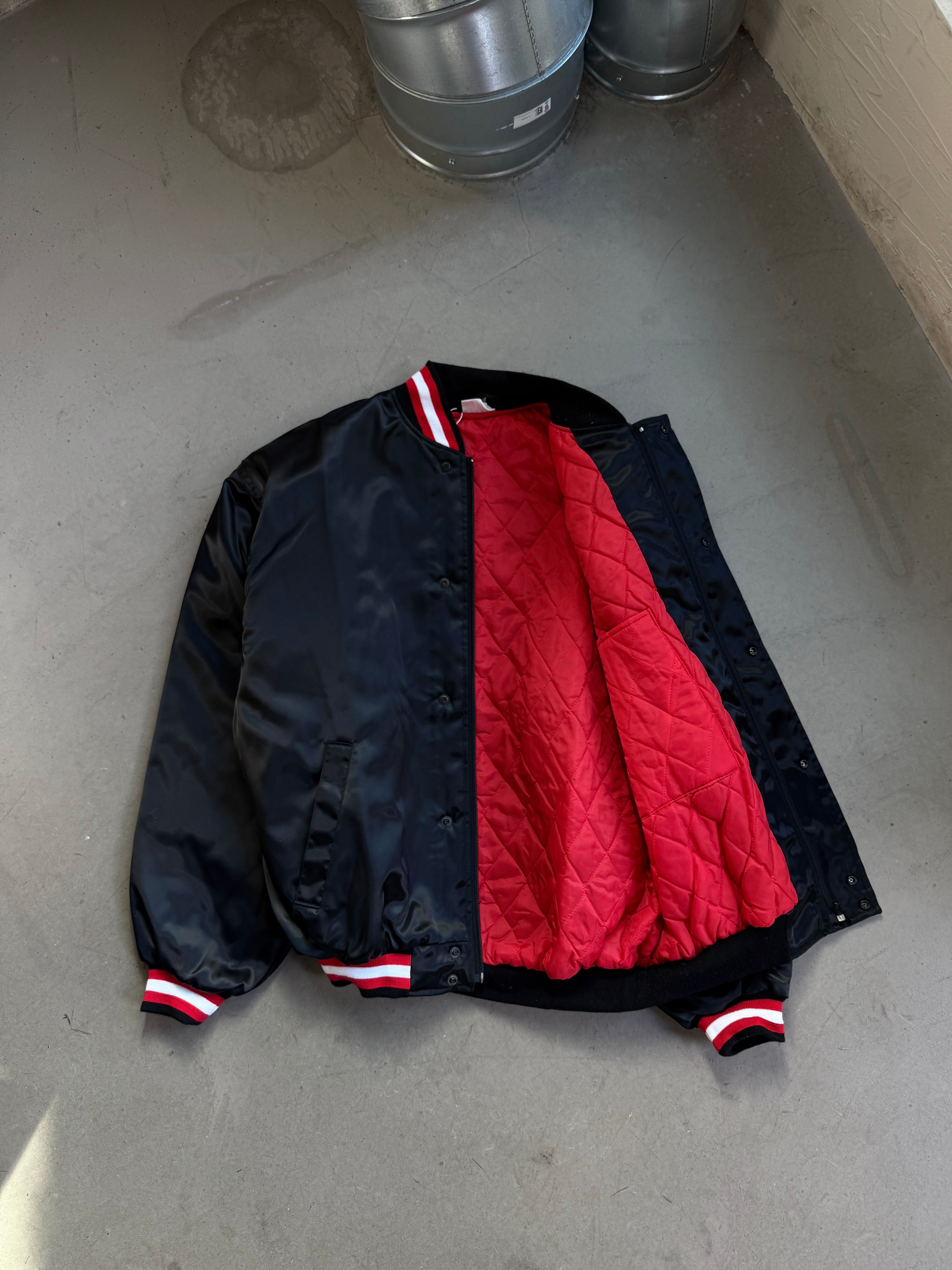 Vintage “Renault Véhicules Industriels” Varsity Bomber Jacket Black - L