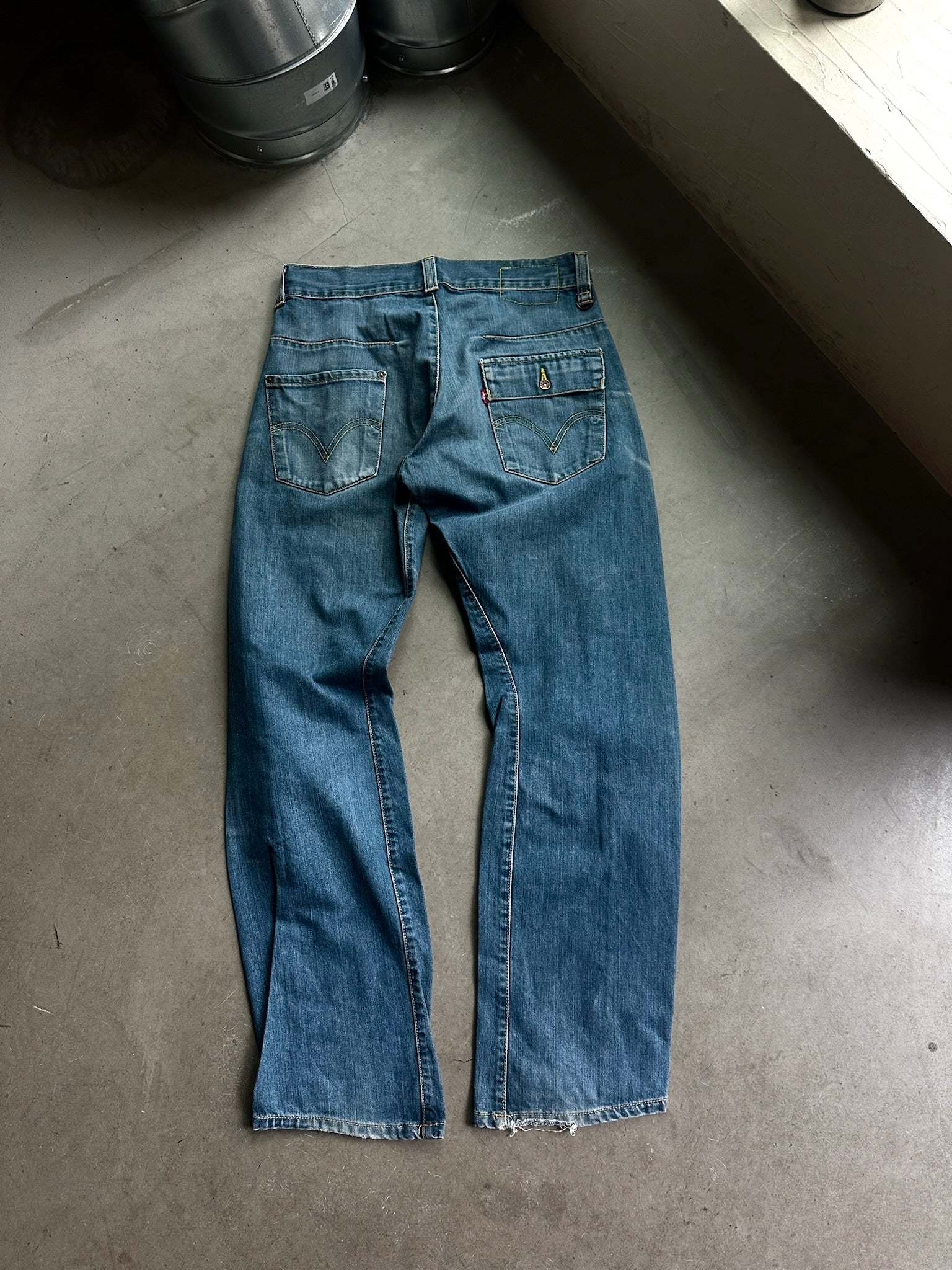 Vintage 2000s Levi's Engineered Jeans W31 L32