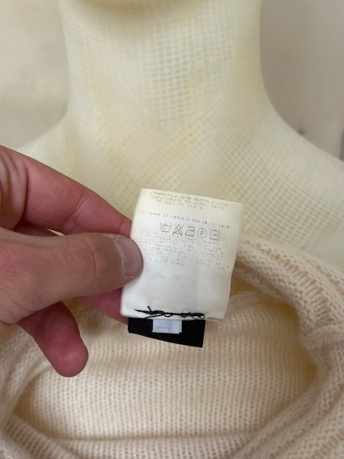 Vintage "Versace Jeans Couture" Cream  Whipstitch Chain Wool Turtleneck Knit - XS