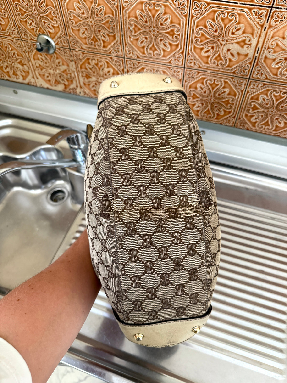 Gucci Beige GG Canvas Pelham Medium Horsebit Tote Bag