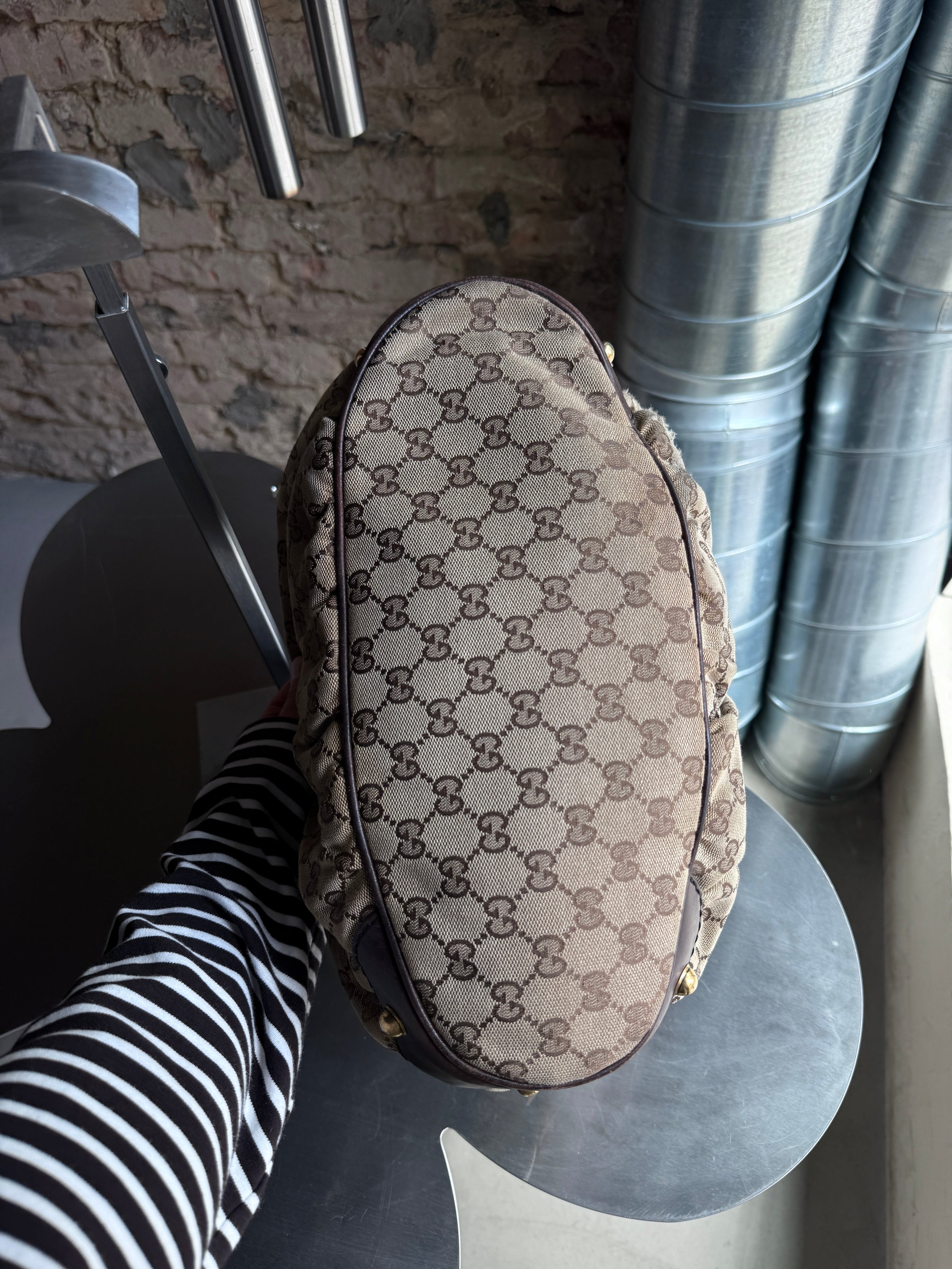 Vintage Gucci Jockey Horsebit Shoulder Bag Beige