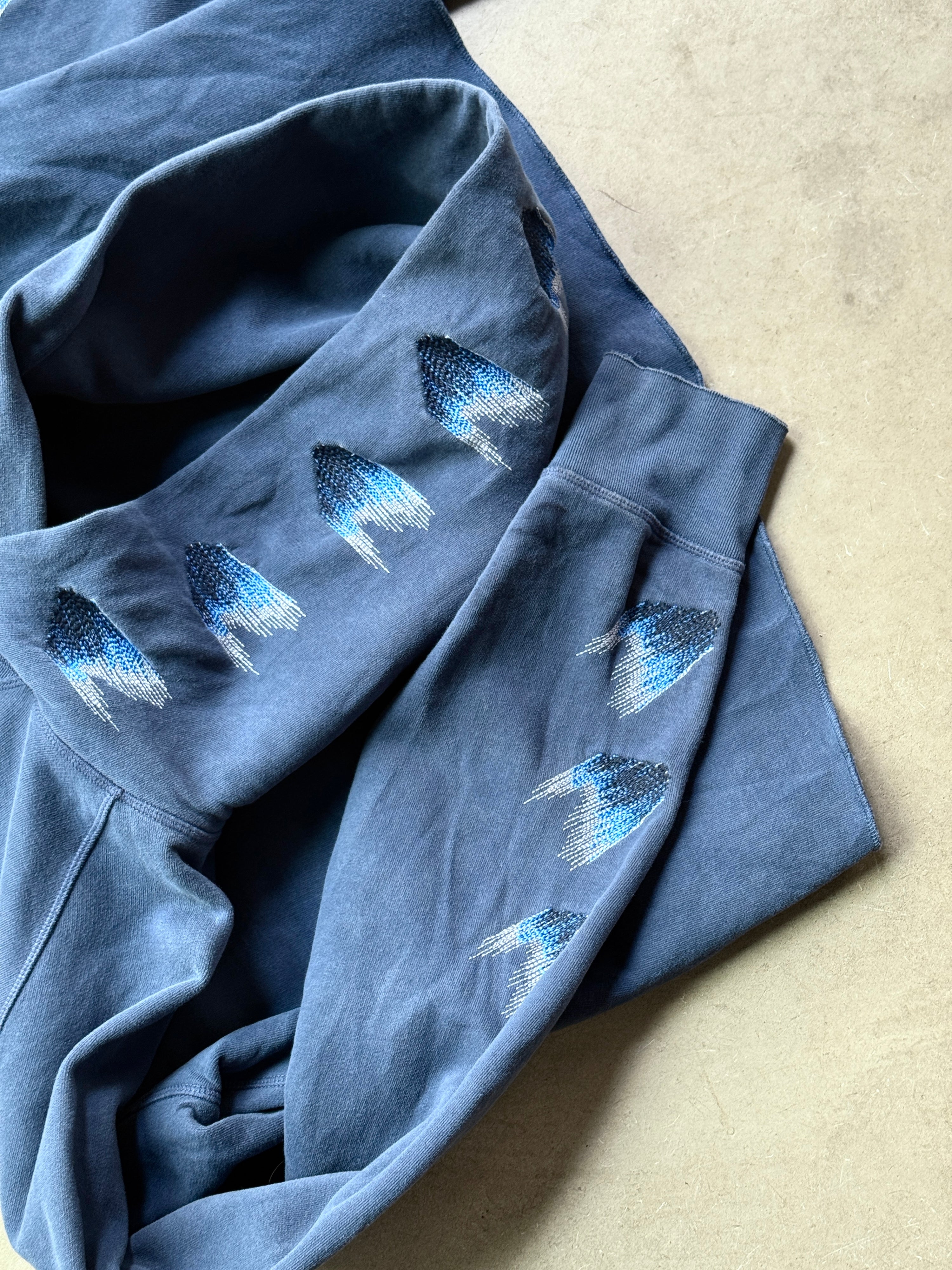 Cropped Levis SS2019 Made & Crafted Unhemmed Hoodie Navy - XL