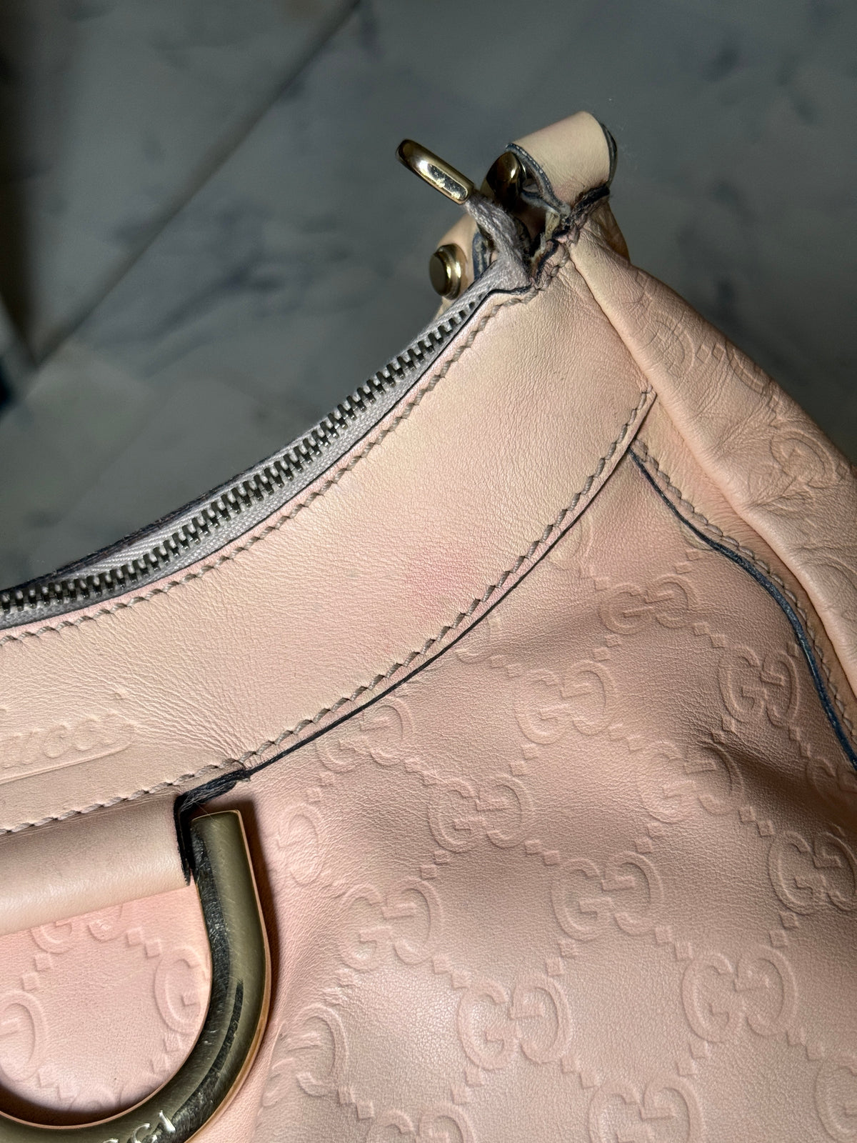 Gucci Guccissima Abbey D-Ring Small Leather Shoulder Bag Pink