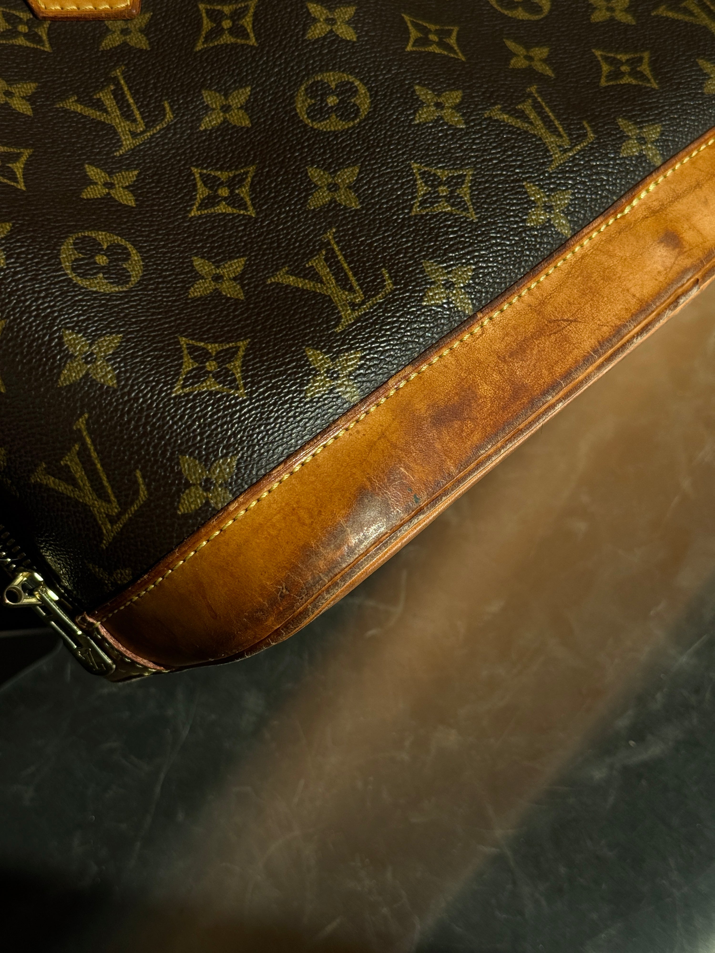 Vintage 2001 Louis Vuitton Alma Monogram Bag (FL0091)