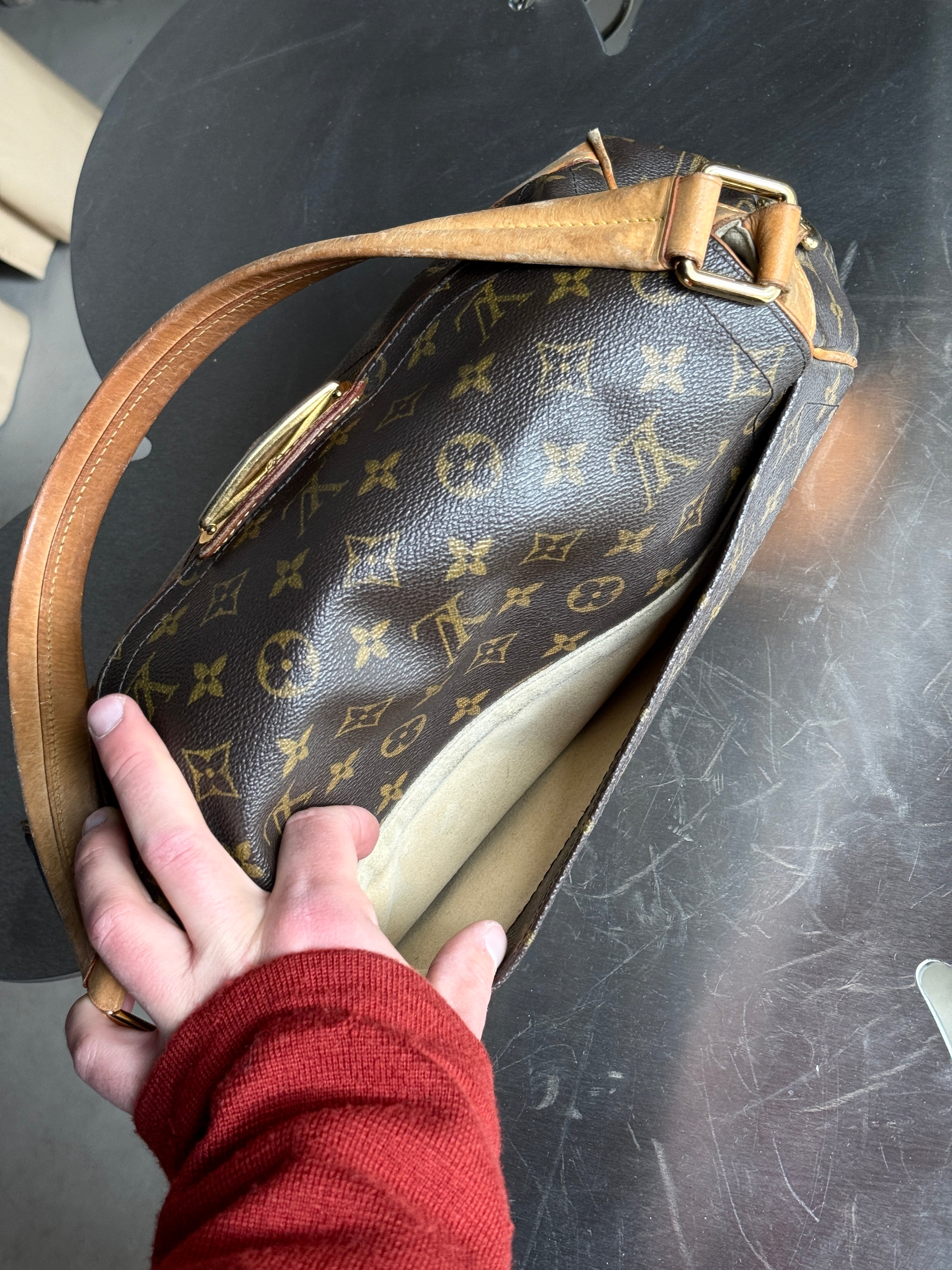 Vintage 2008 Louis Vuitton Beverly MM Bag (FL4078)