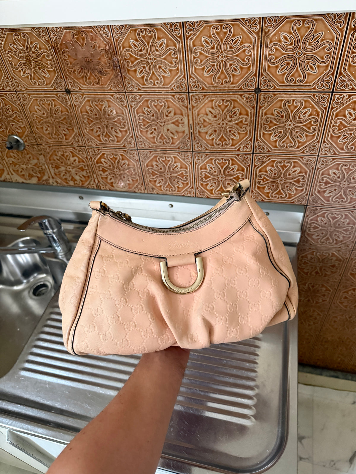 Gucci Guccissima Abbey D-Ring Small Leather Shoulder Bag Pink