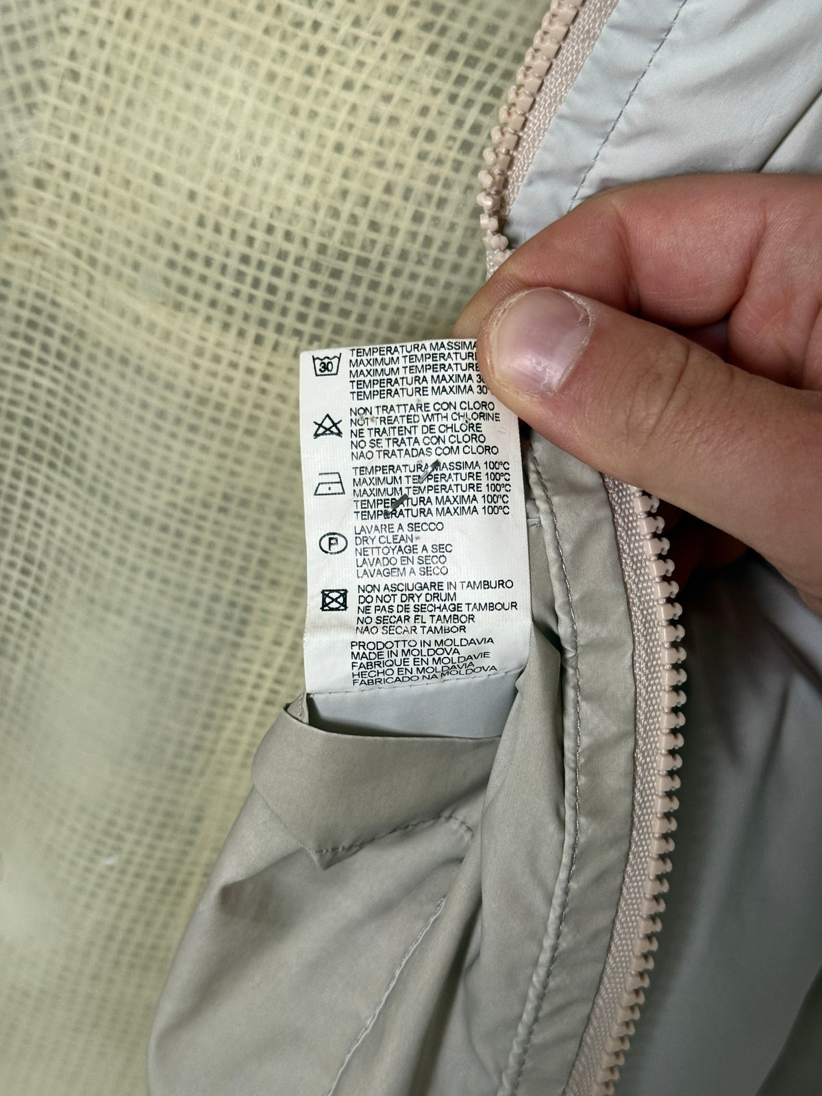 Vintage 2000s Versace Collection Light Grey Nylon Zip Up Jacket - M