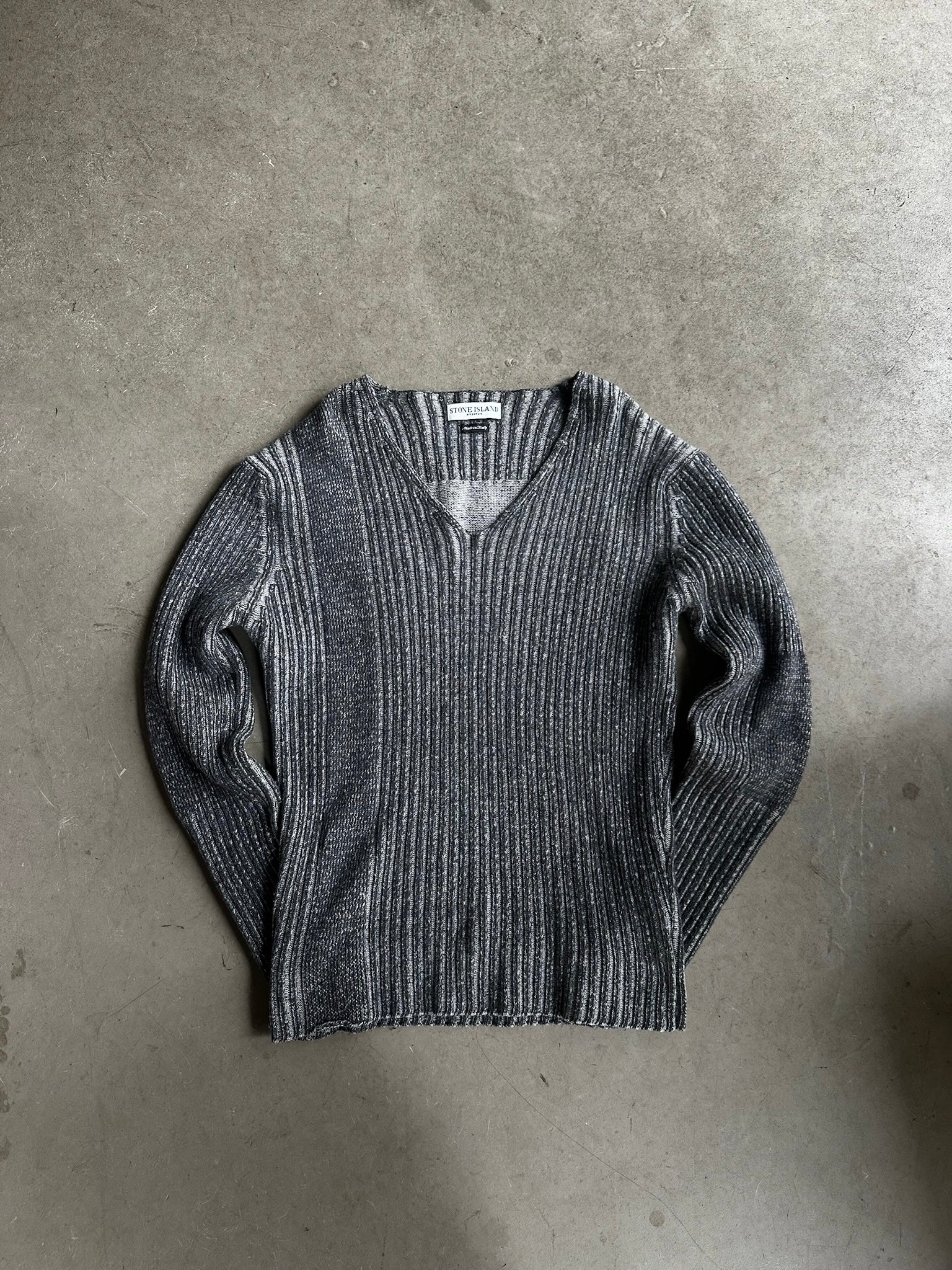 SS2002 Stone Island V Neck Wool Knit Grey - M
