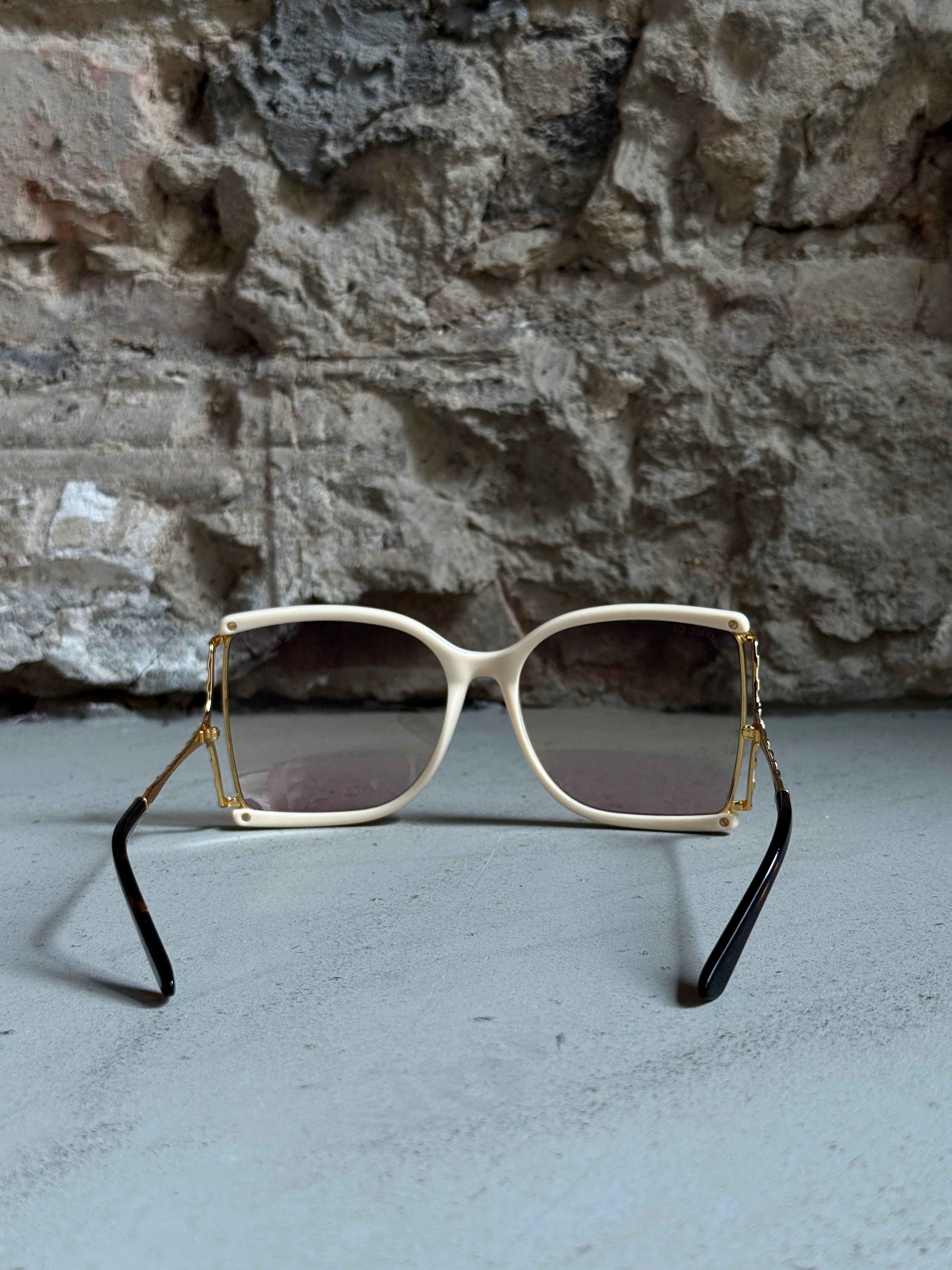 Gucci Cream/Grey Pink Gradient GG0592S Oversized Sunglasses