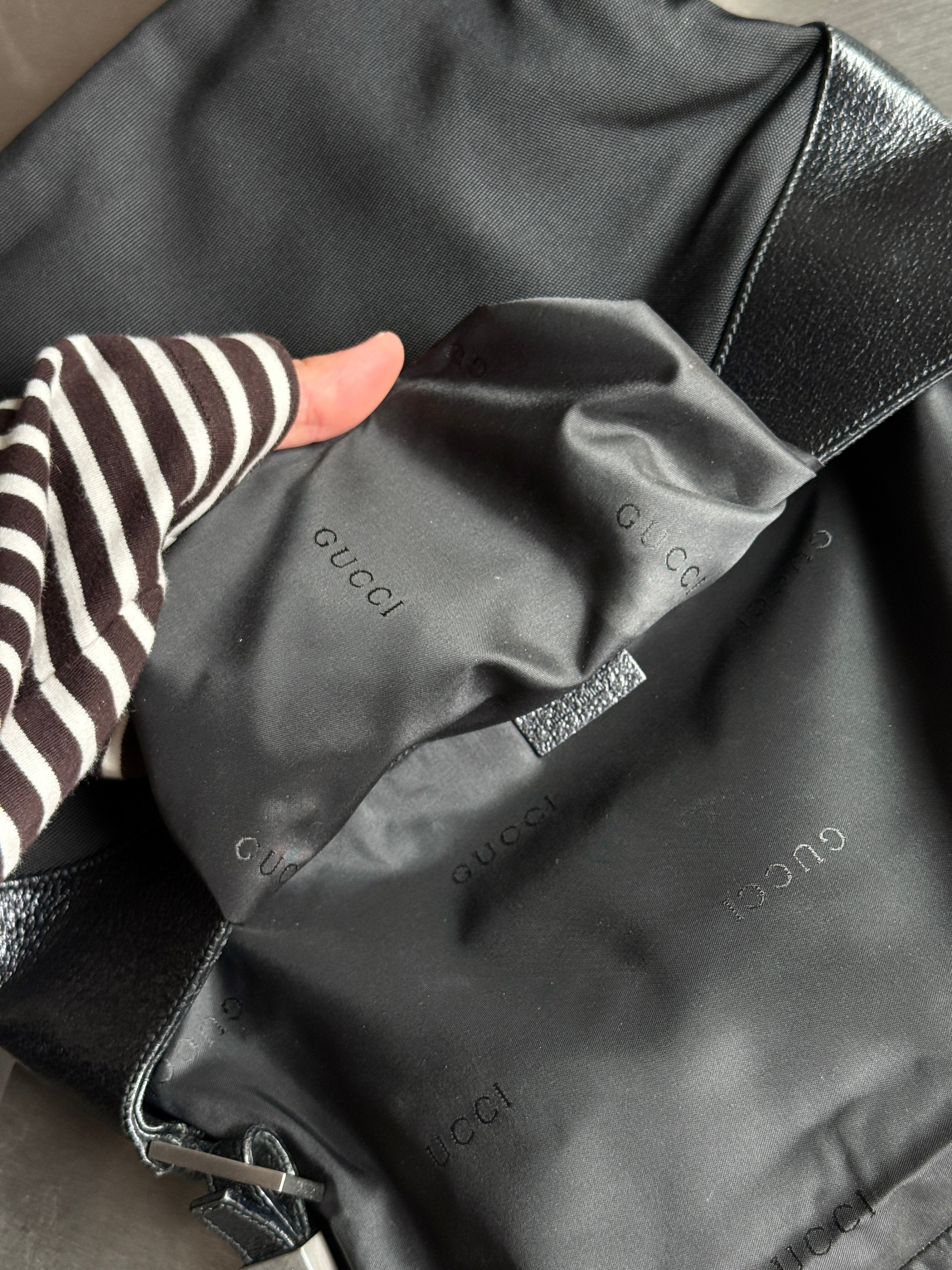 Vintage Gucci Nylon / Leather Shoulder Bag Black