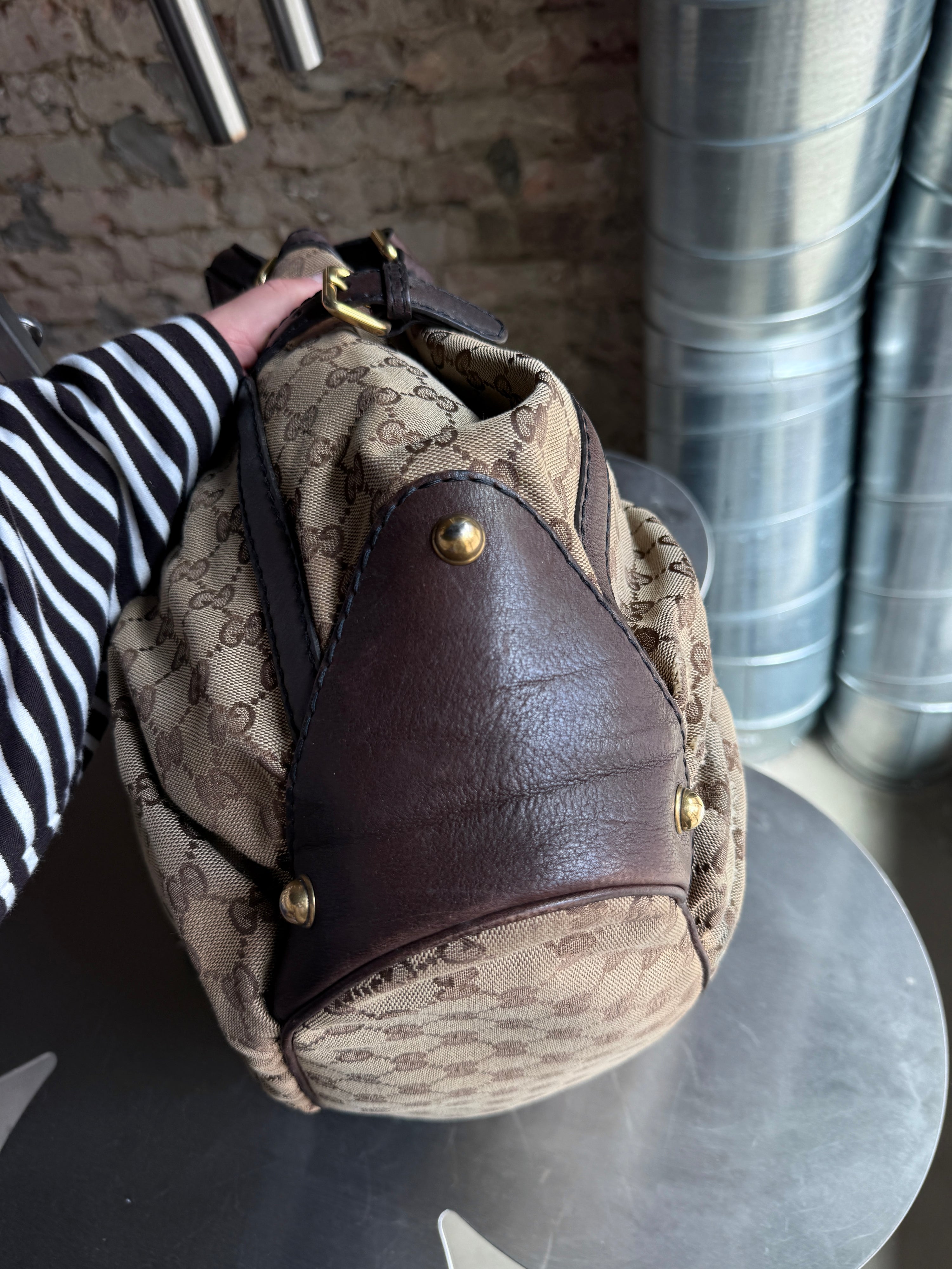 Vintage Gucci Jockey Horsebit Shoulder Bag Beige