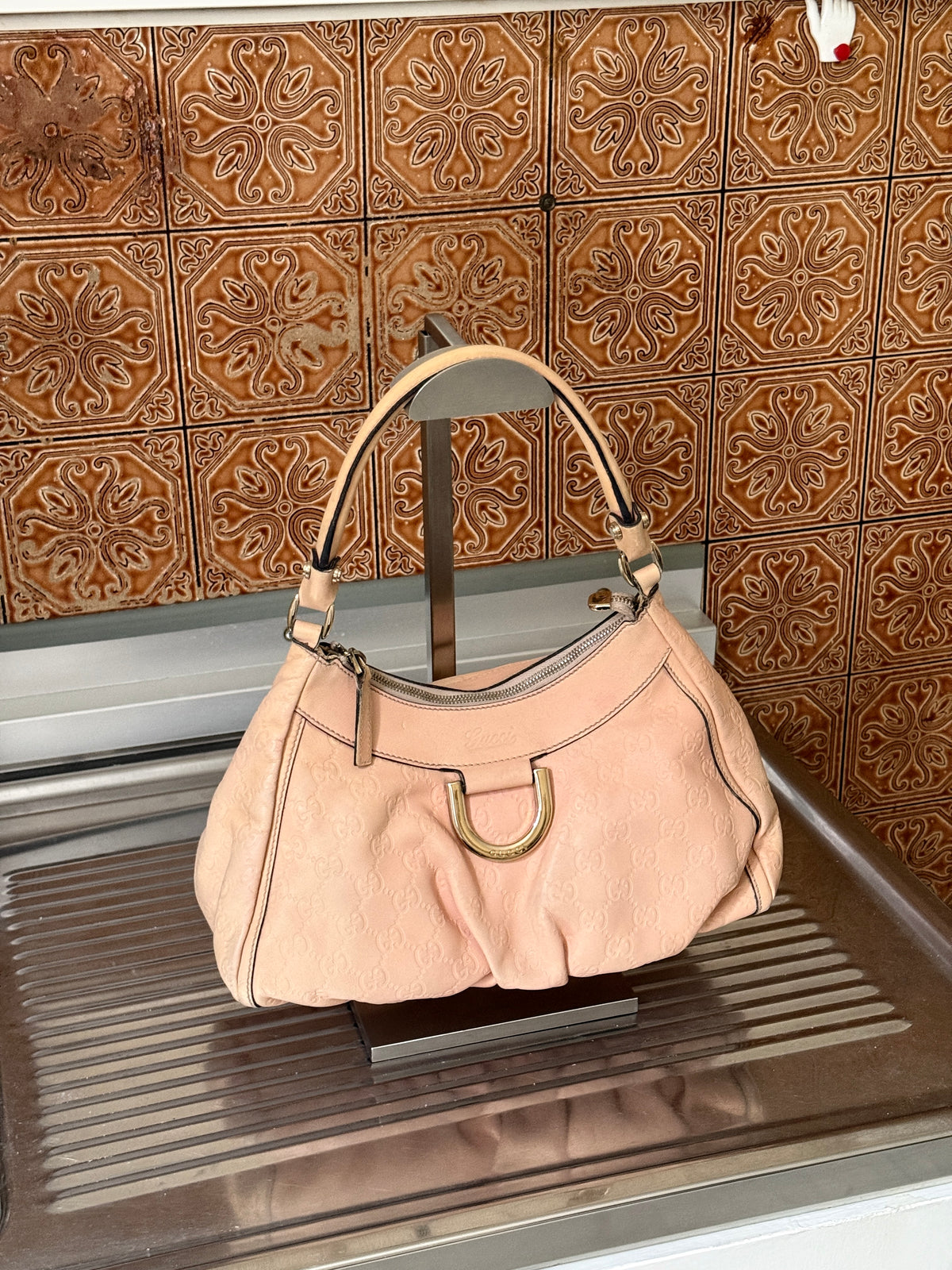 Gucci Guccissima Abbey D-Ring Small Leather Shoulder Bag Pink