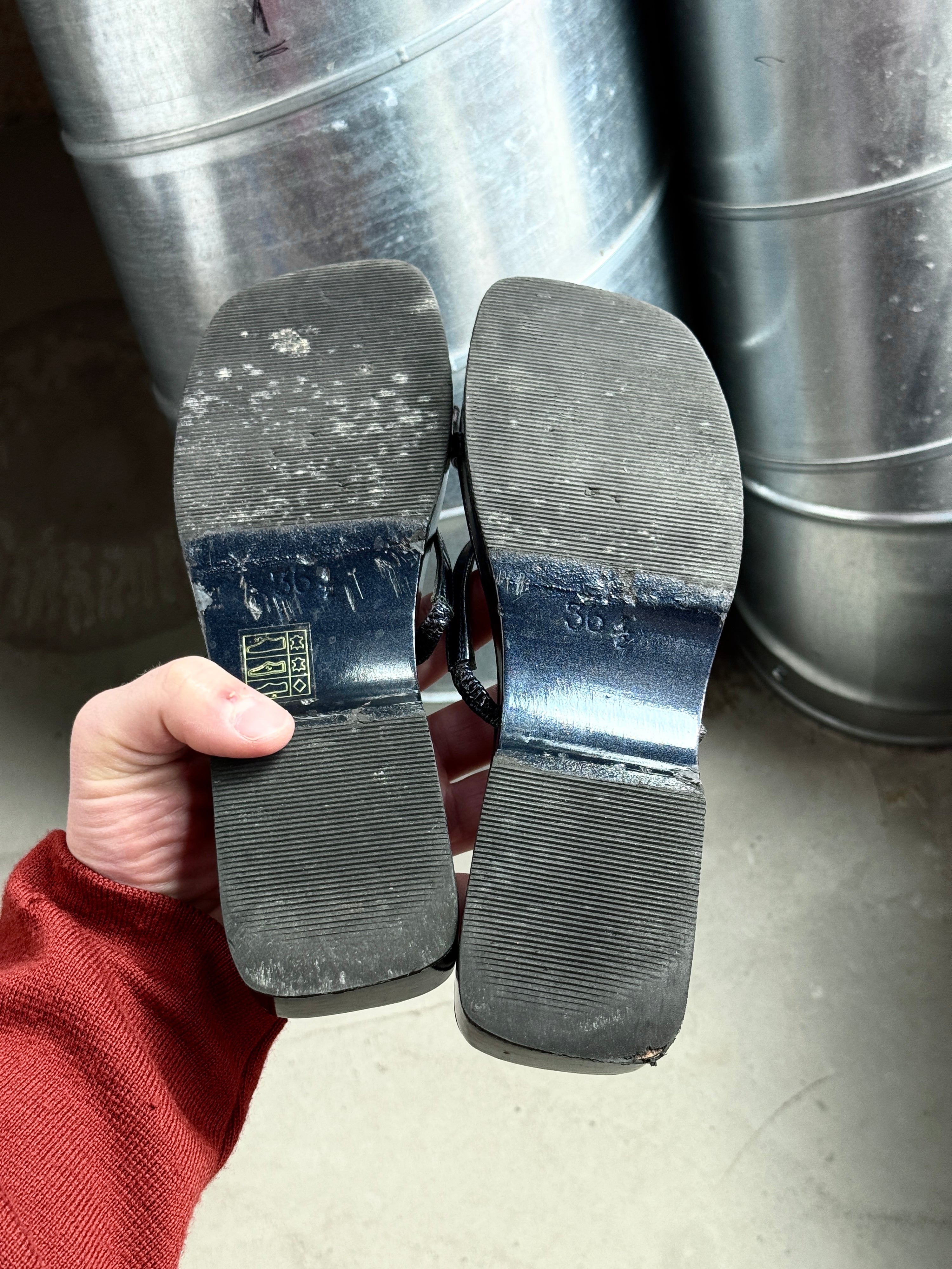 Vintage Gucci Leather Platform Sandals Navy - 36.5