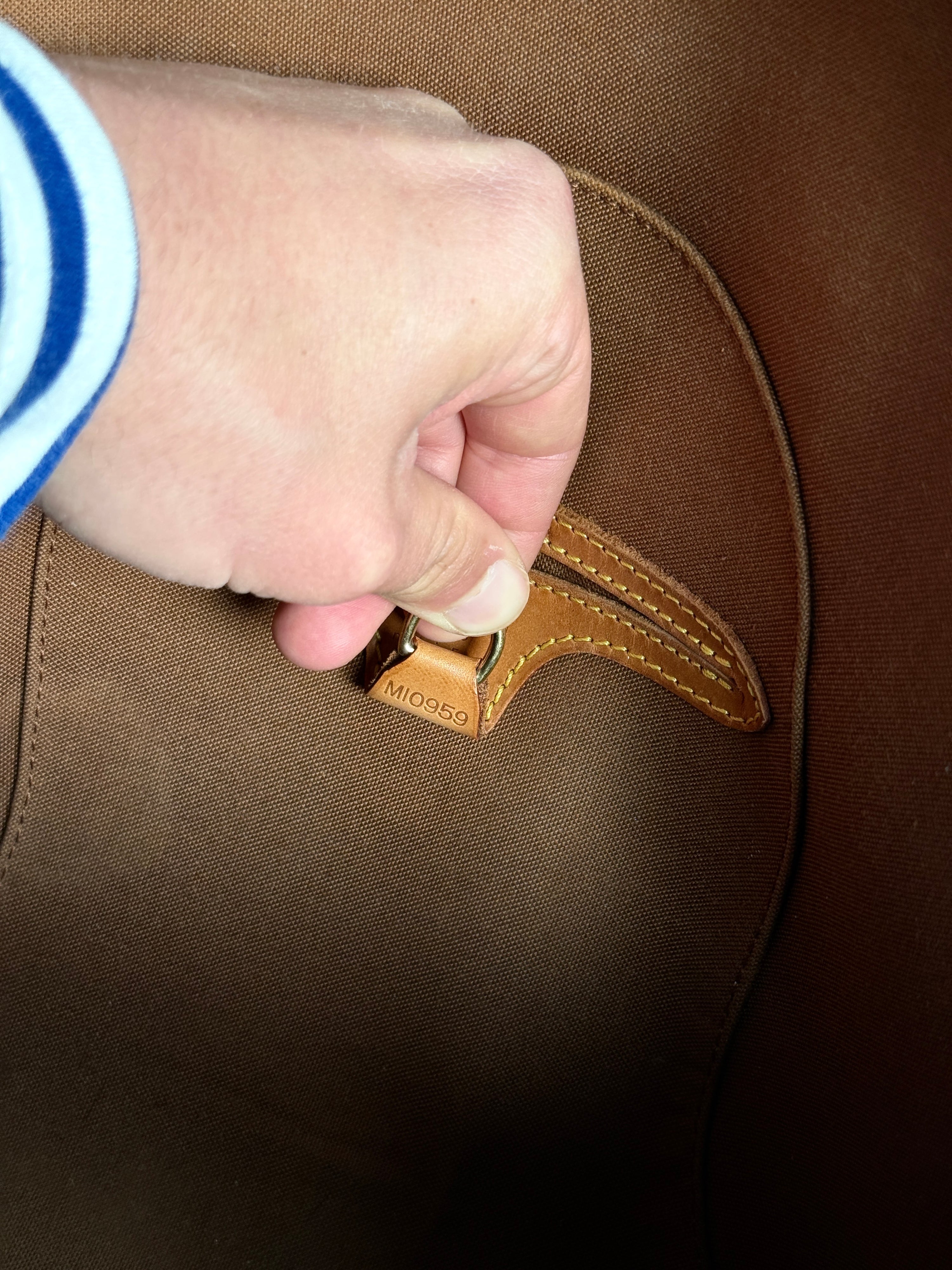 Vintage 1999 Louis Vuitton Ellipse PM Monogram Bag (MI0959)