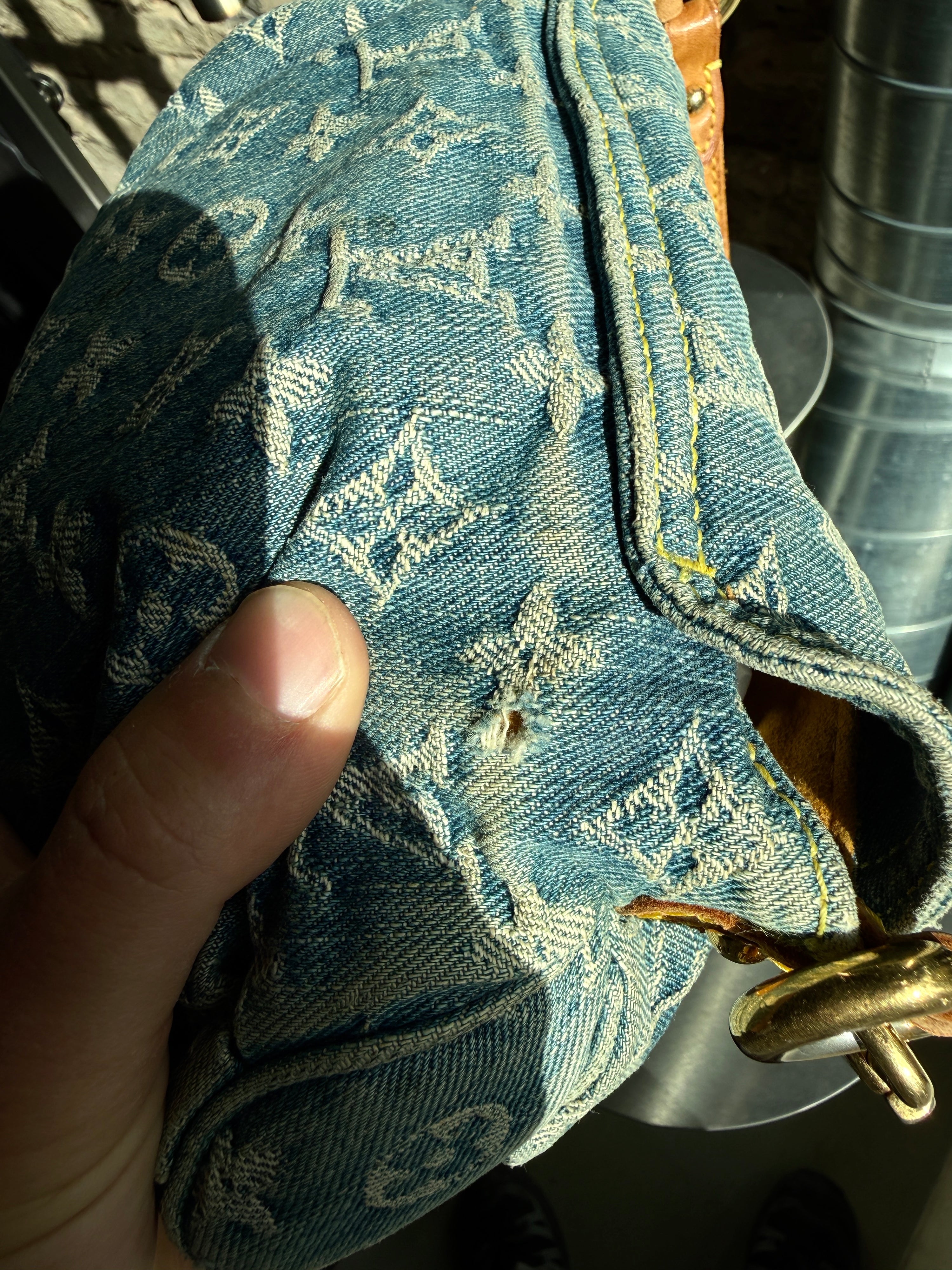 Vintage 2005 Louis Vuitton Denim Monogram Mini Pleaty Shoulder Bag (CA0075)