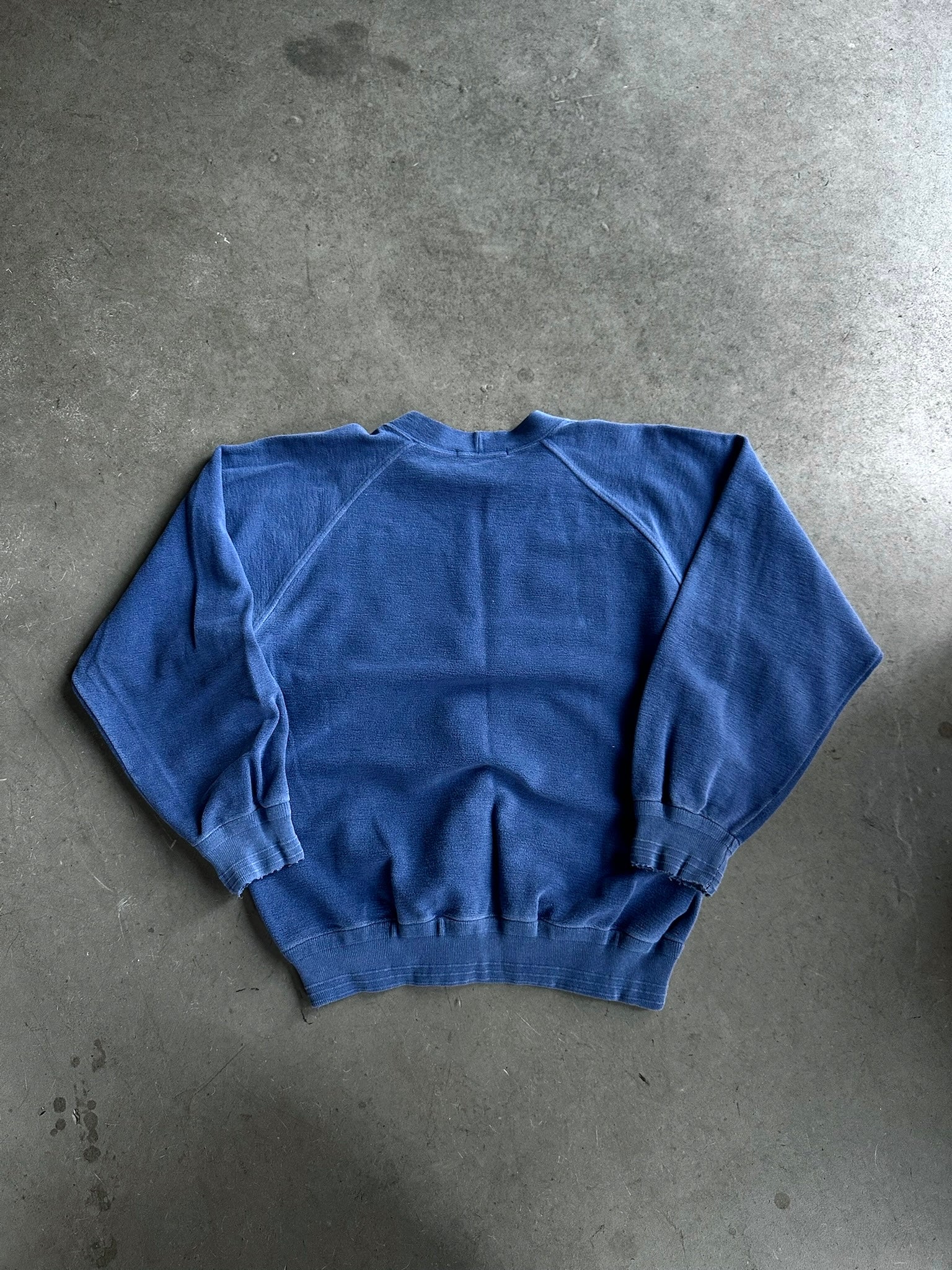 Vintage 1992 Embossed Stone Island Sweater Blue - L