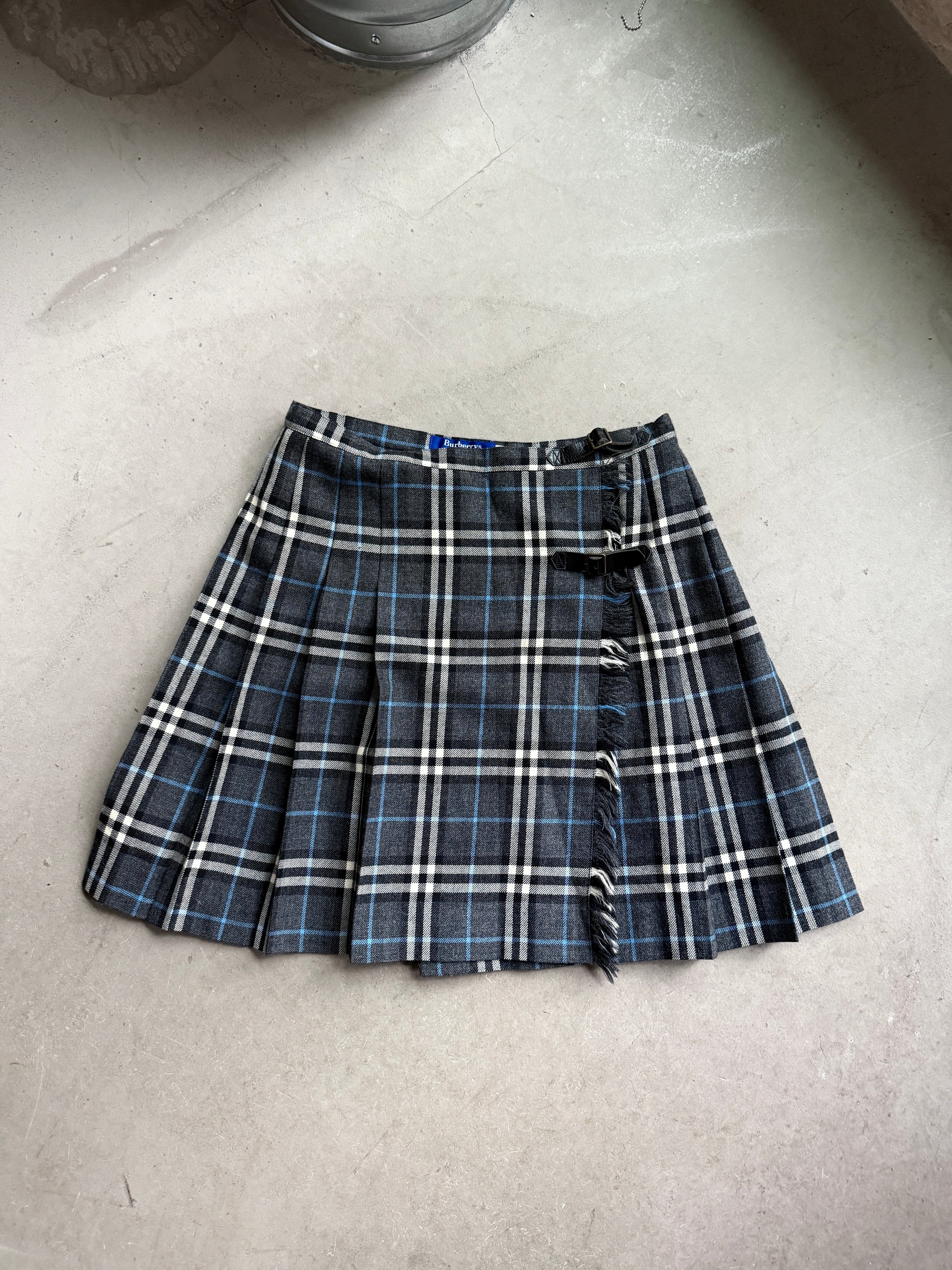 2000s Burberry Blue Label Pleated Nova Check Wrap Skirt Grey - S
