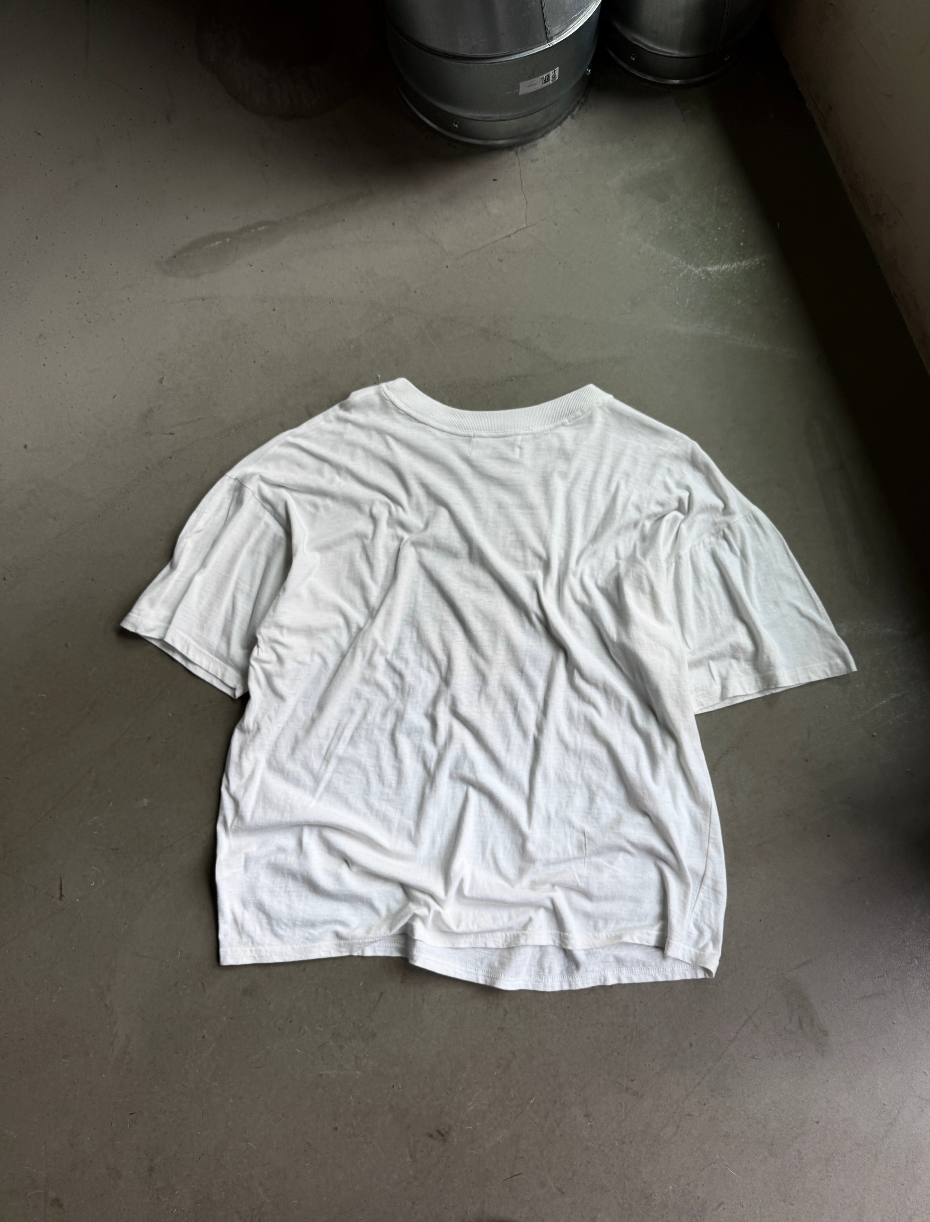 Vintage Garcon Bronze Art T-Shirt White - XL