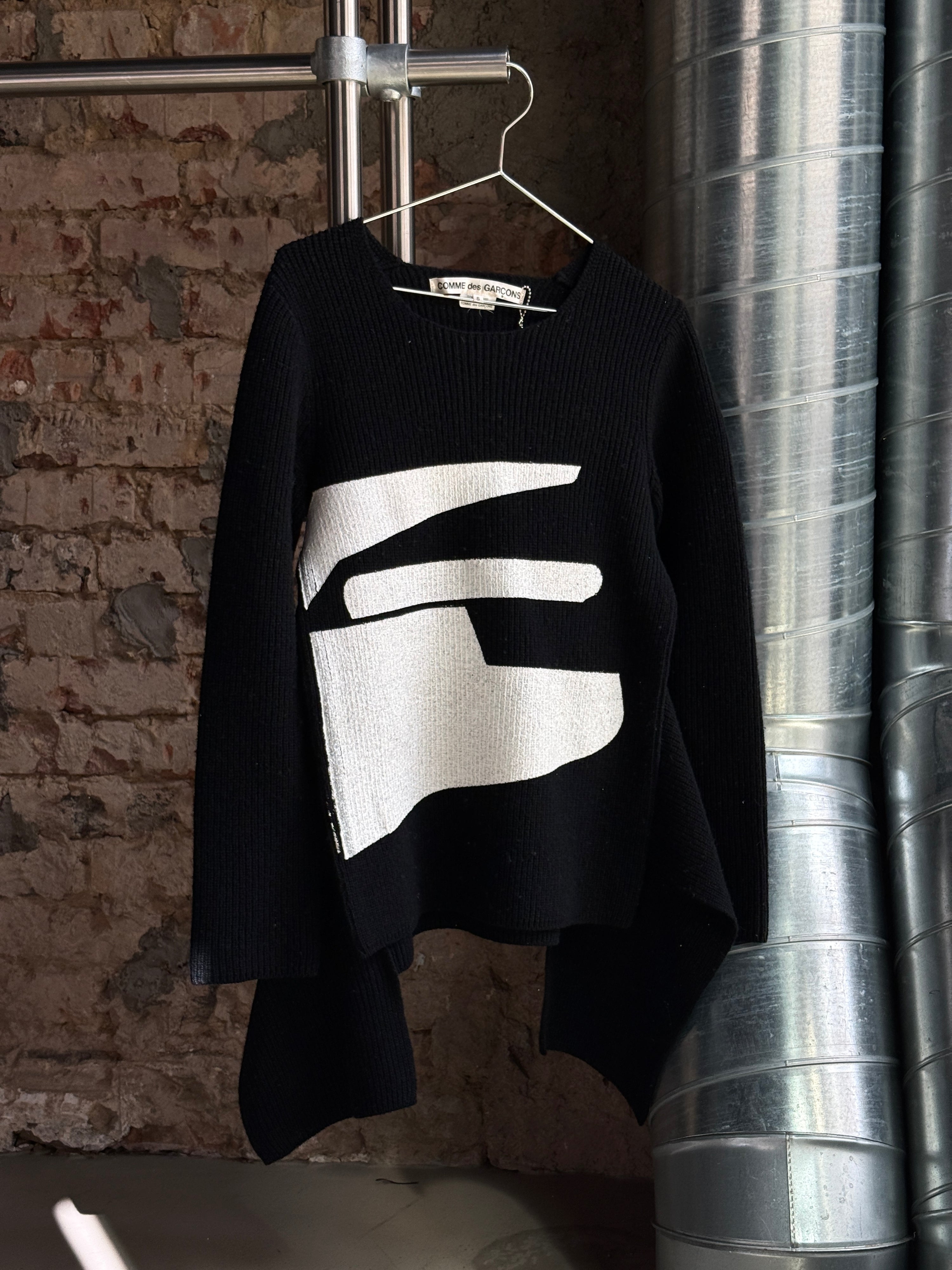 AW2022 Comme des Garçons Graphic Asymetrical Wool Knit Black - S