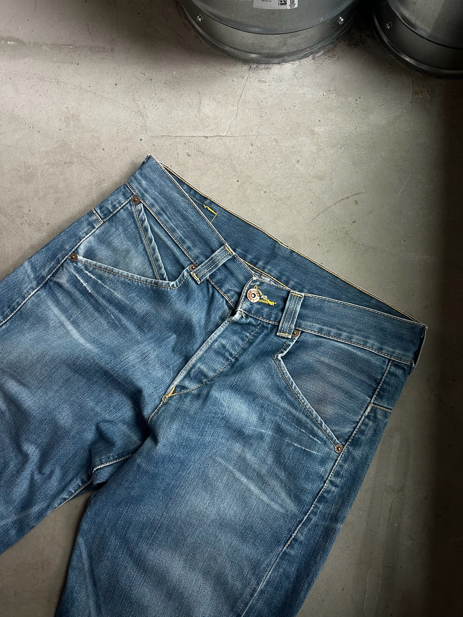 Vintage 2000s Levi's Engineered Jeans W31 L32