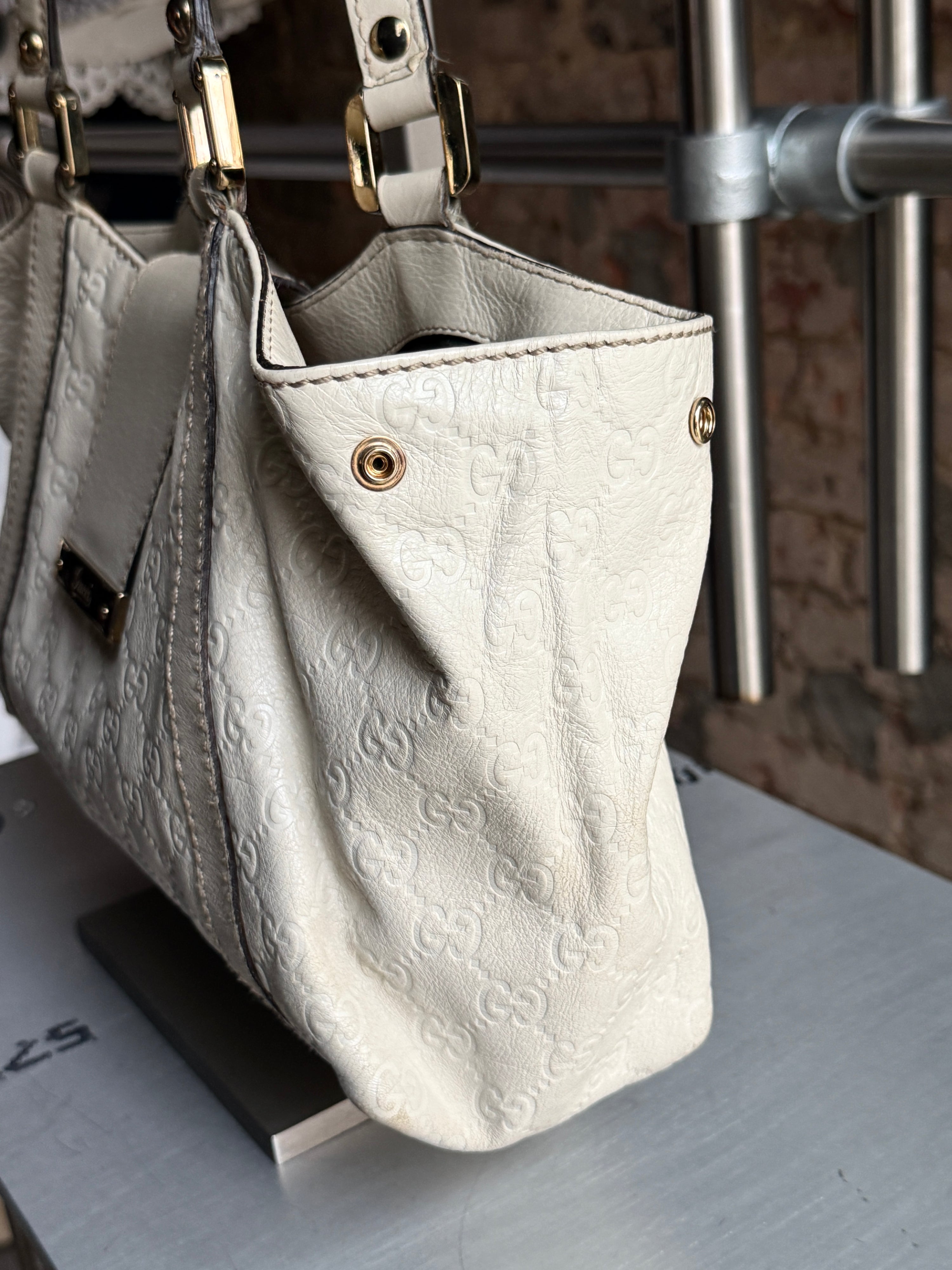 Gucci Guccissima Leather Tote Bag Cream