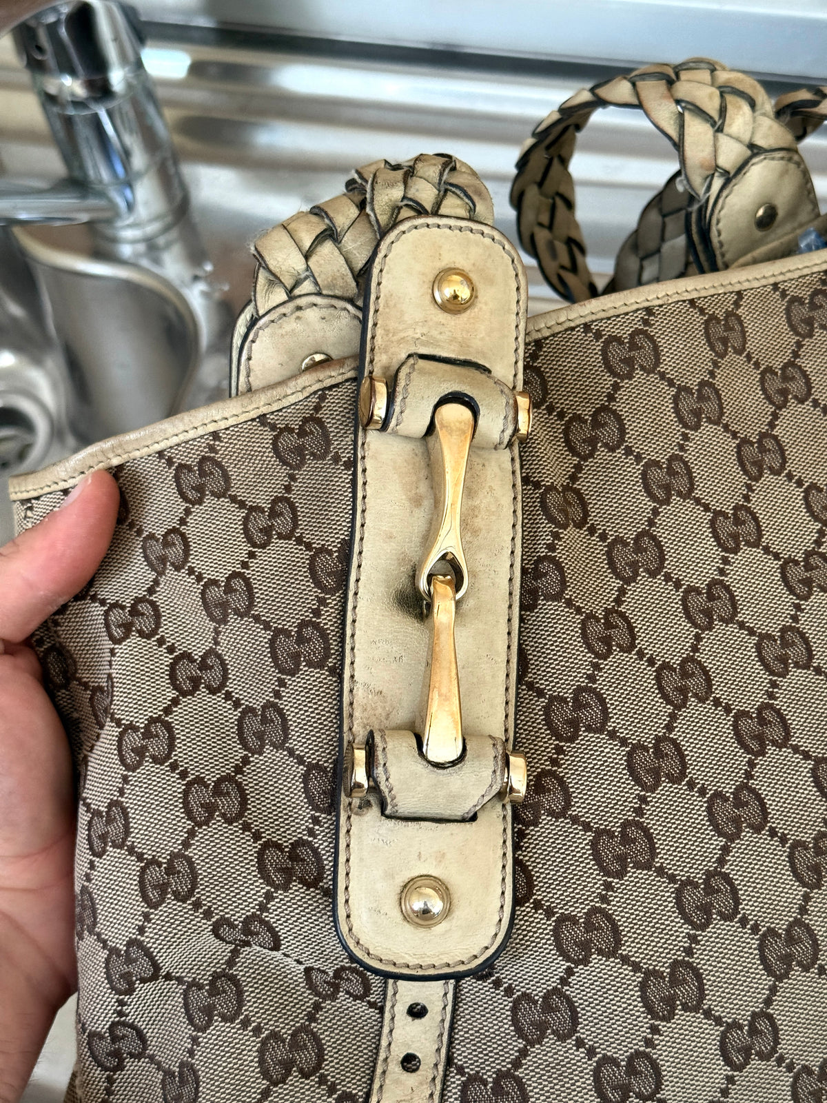 Gucci Beige GG Canvas Pelham Medium Horsebit Tote Bag