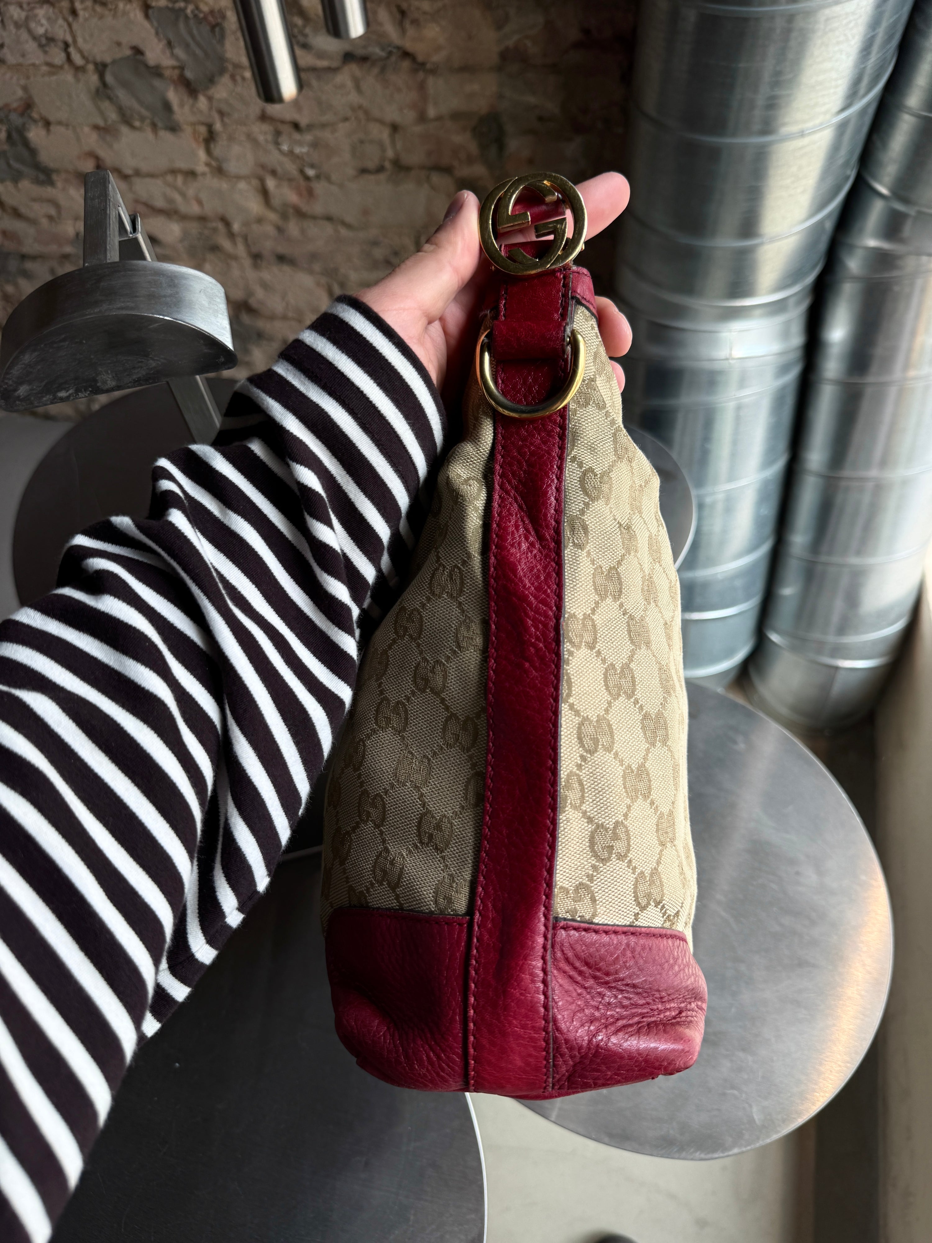 Vintage Small Gucci Hobo Bag Beige / Red