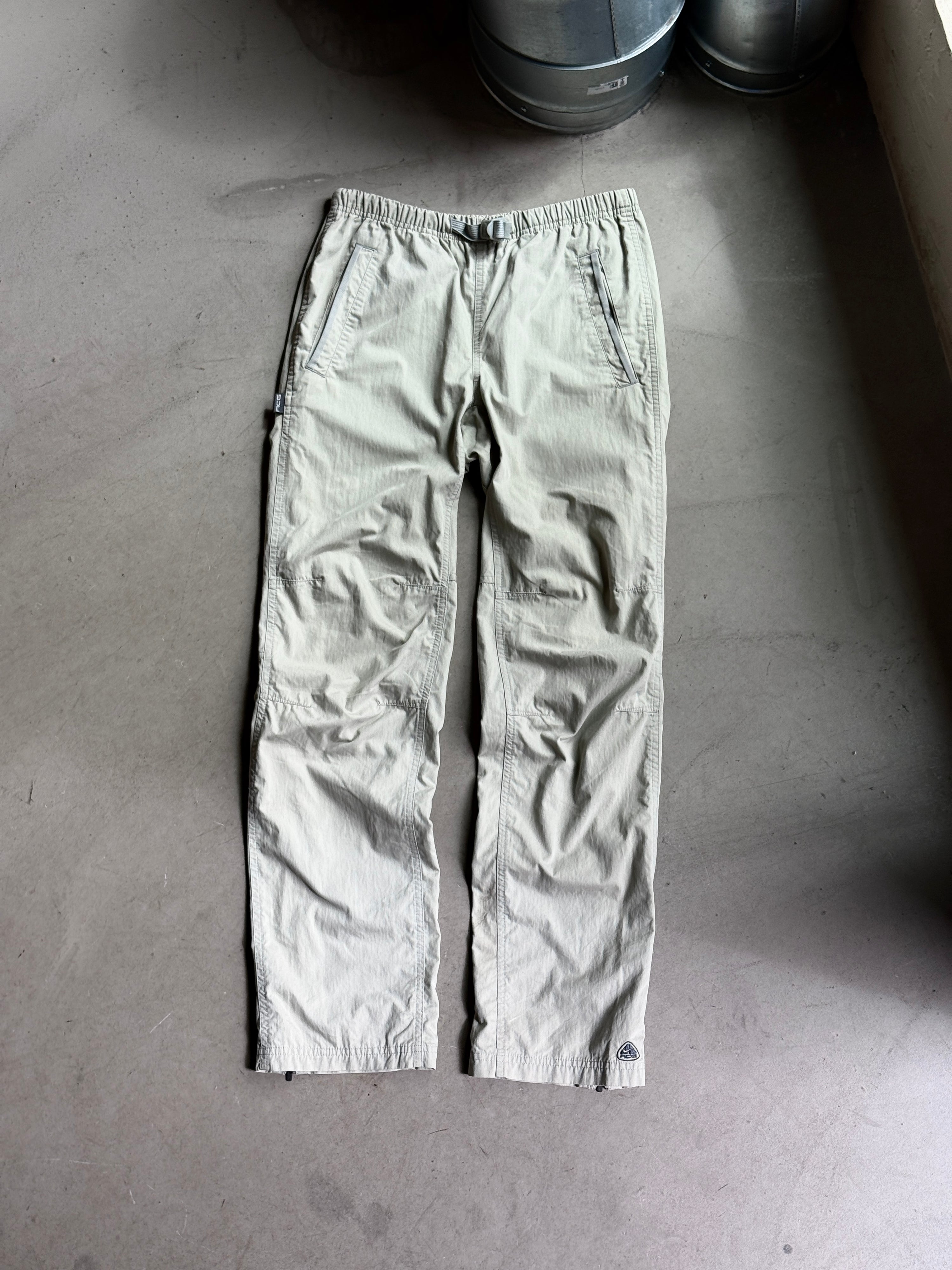 Vintage Nike ACG Lightweight Pants Tan - S