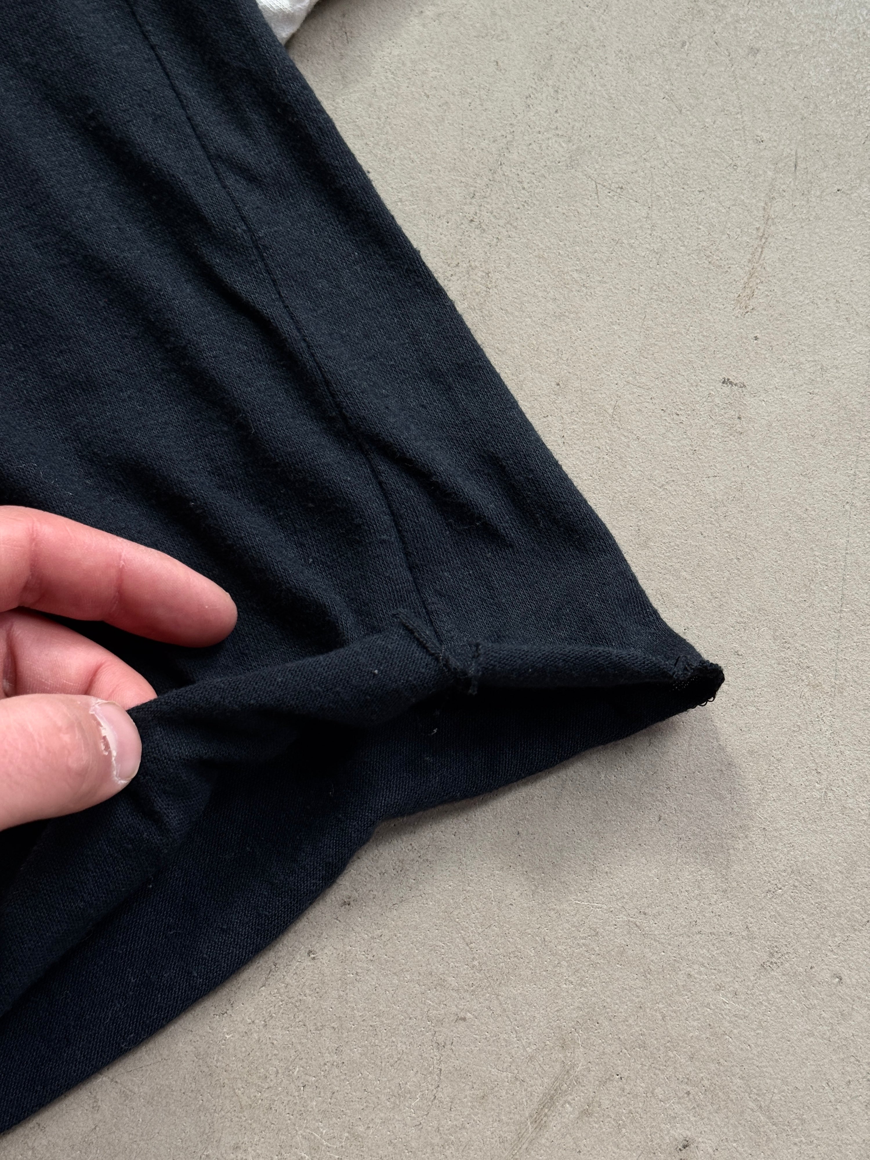 Vintage 1980s “Quiet Riot” Raglan T-Shirt Black - S