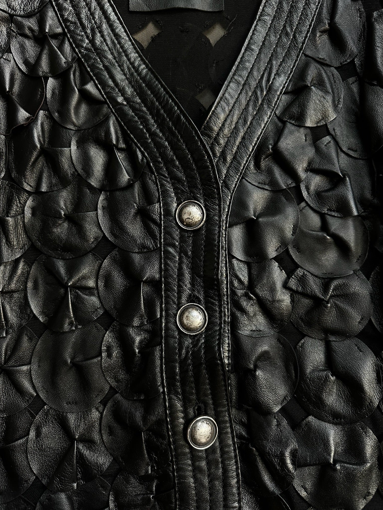 Vintage Elégance Paris “Scales” Leather Jacket Black - S