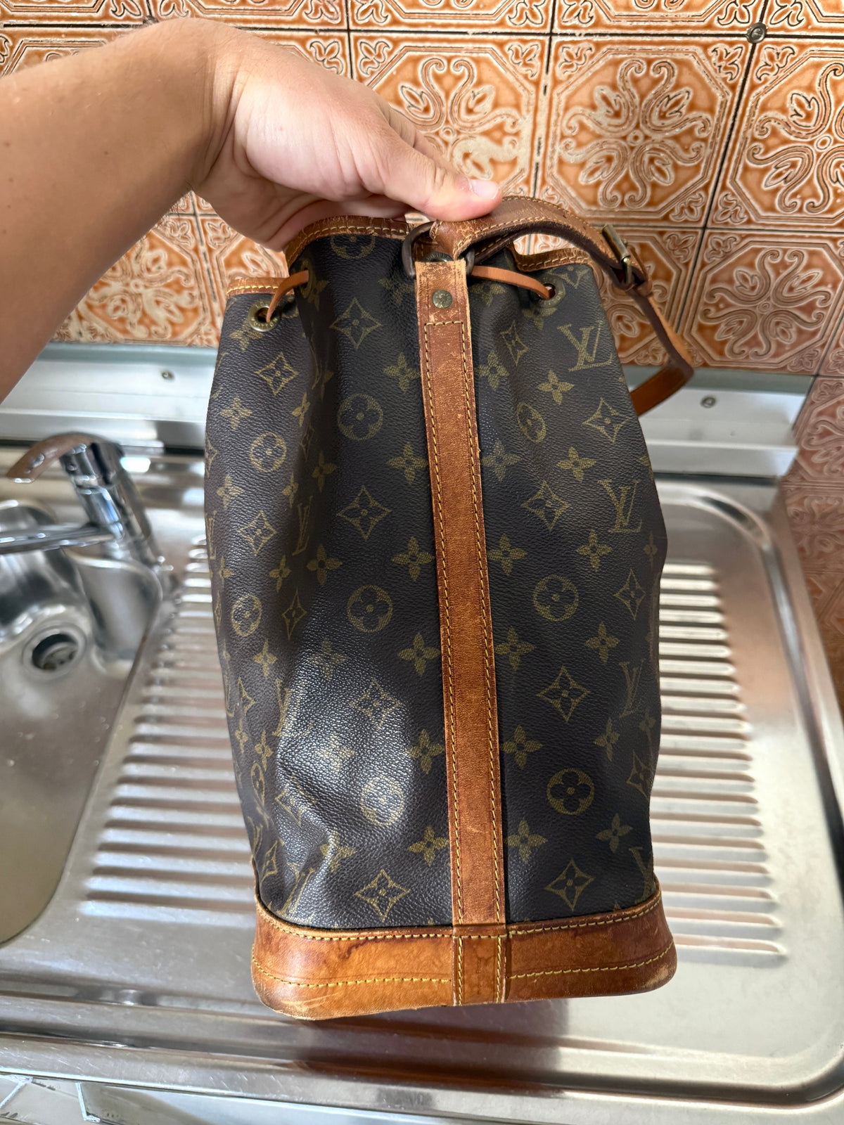 Vintage 1993 Louis Vuitton Sac Noé GM (AR0913)