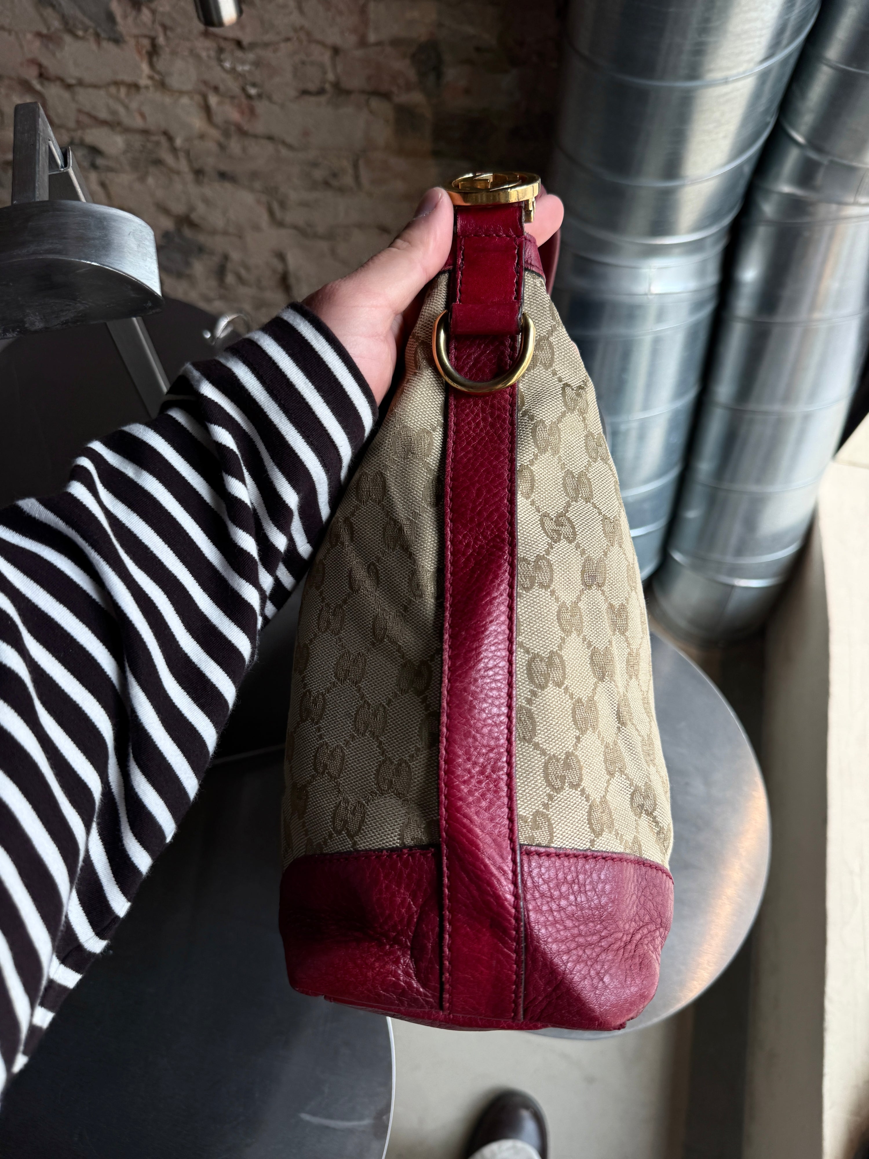 Vintage Small Gucci Hobo Bag Beige / Red