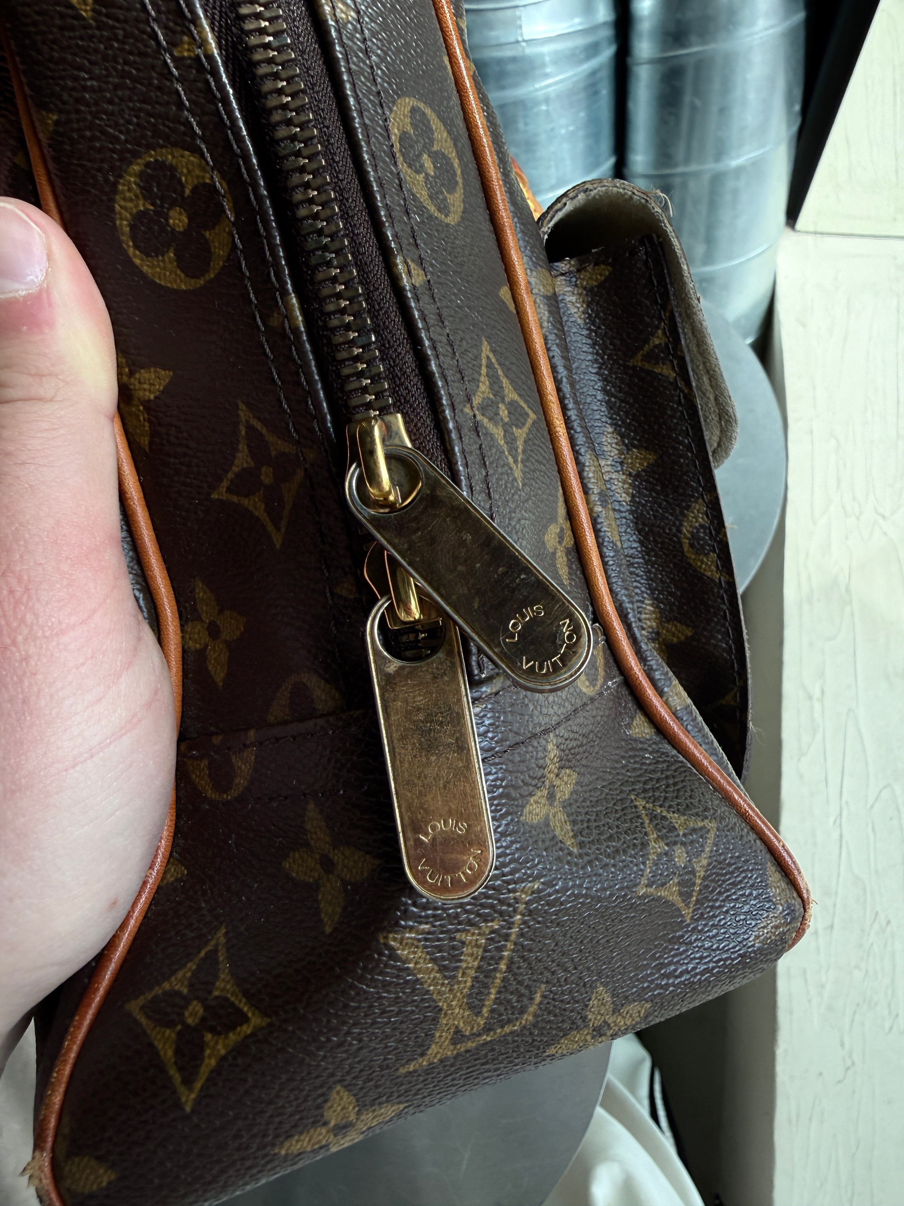 2009 Louis Vuitton Manhattan GM Bag Brown (FL0069)