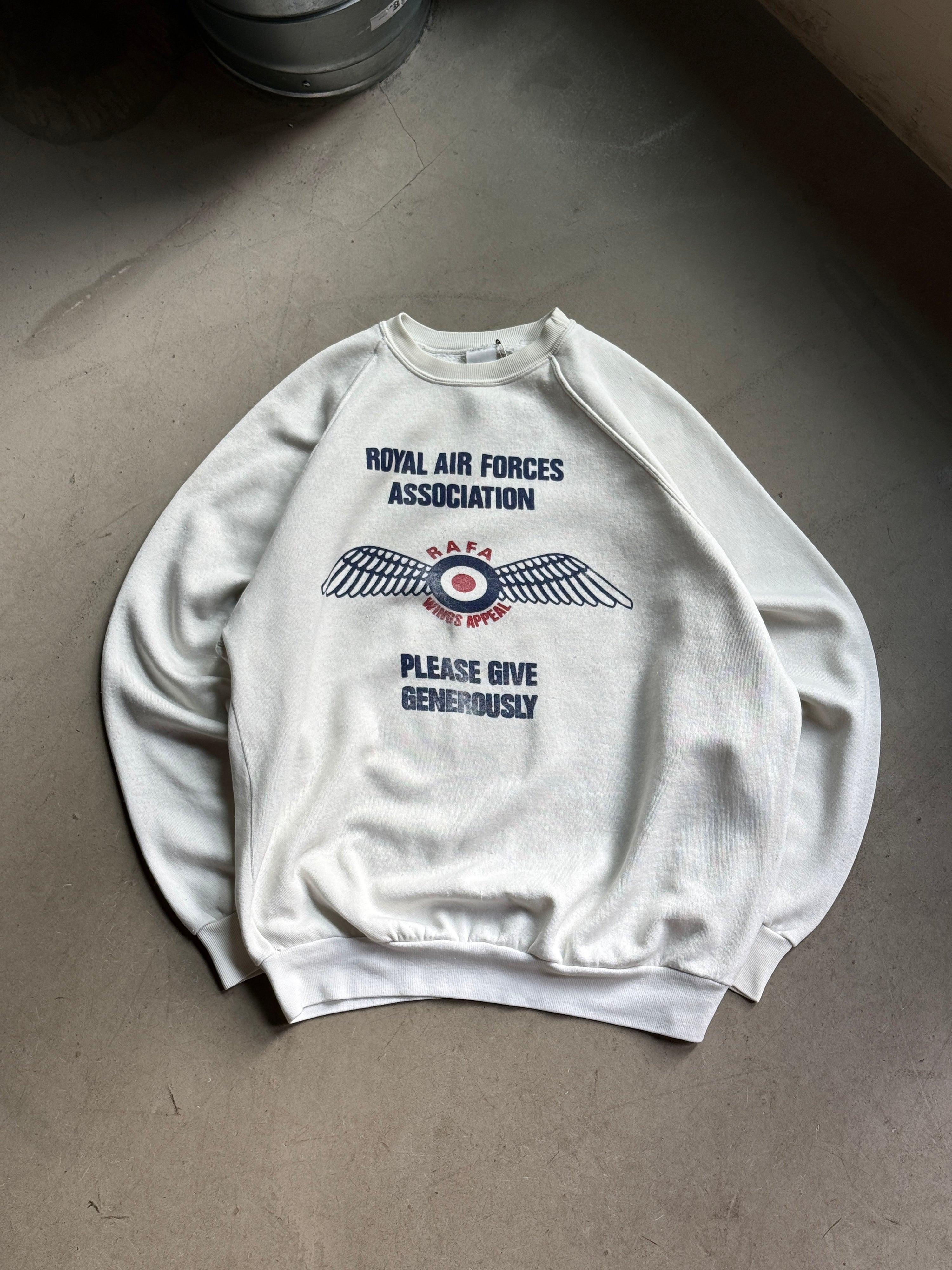 Vintage 1980s Royal Air Force Association Sweater White - L
