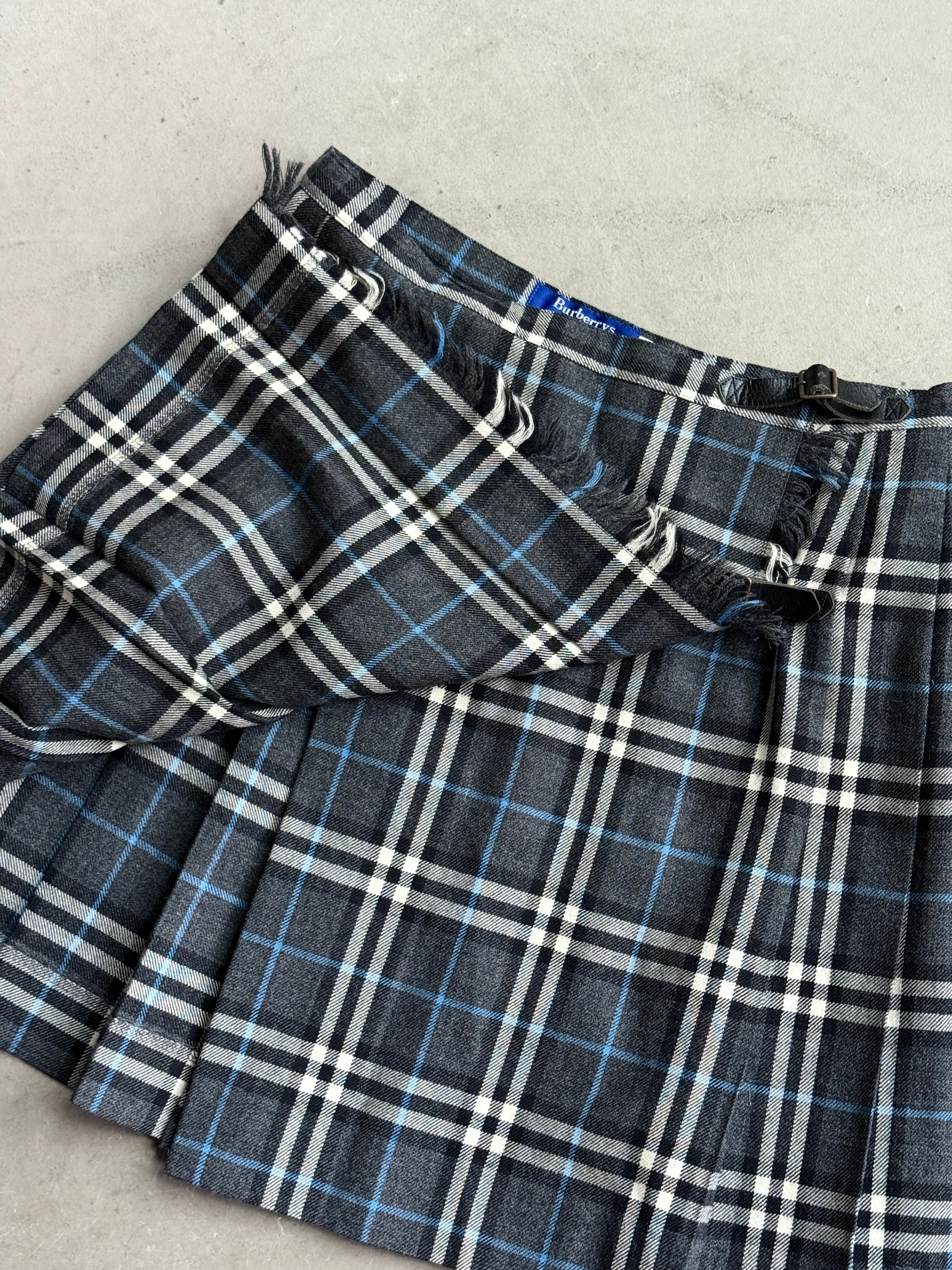 2000s Burberry Blue Label Pleated Nova Check Wrap Skirt Grey - S