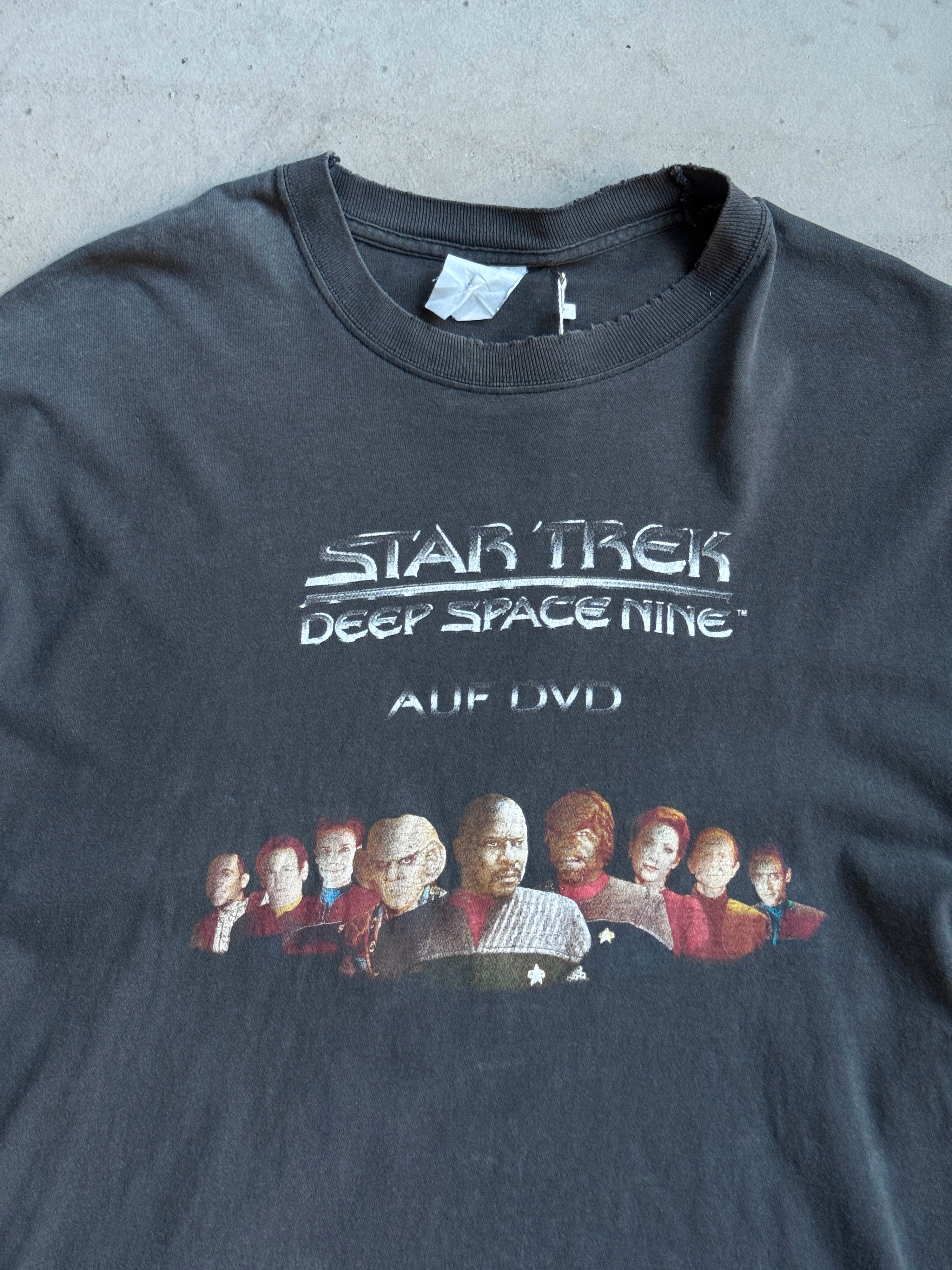 Vintage 1990s Faded Star Trek "Deep Space Nine" T-Shirt Black - L