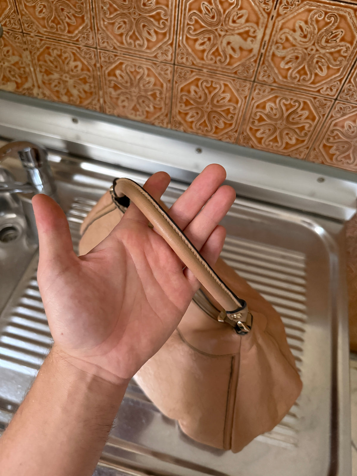 Gucci Guccissima Large Abbey D-Ring Tan Shoulder Bag