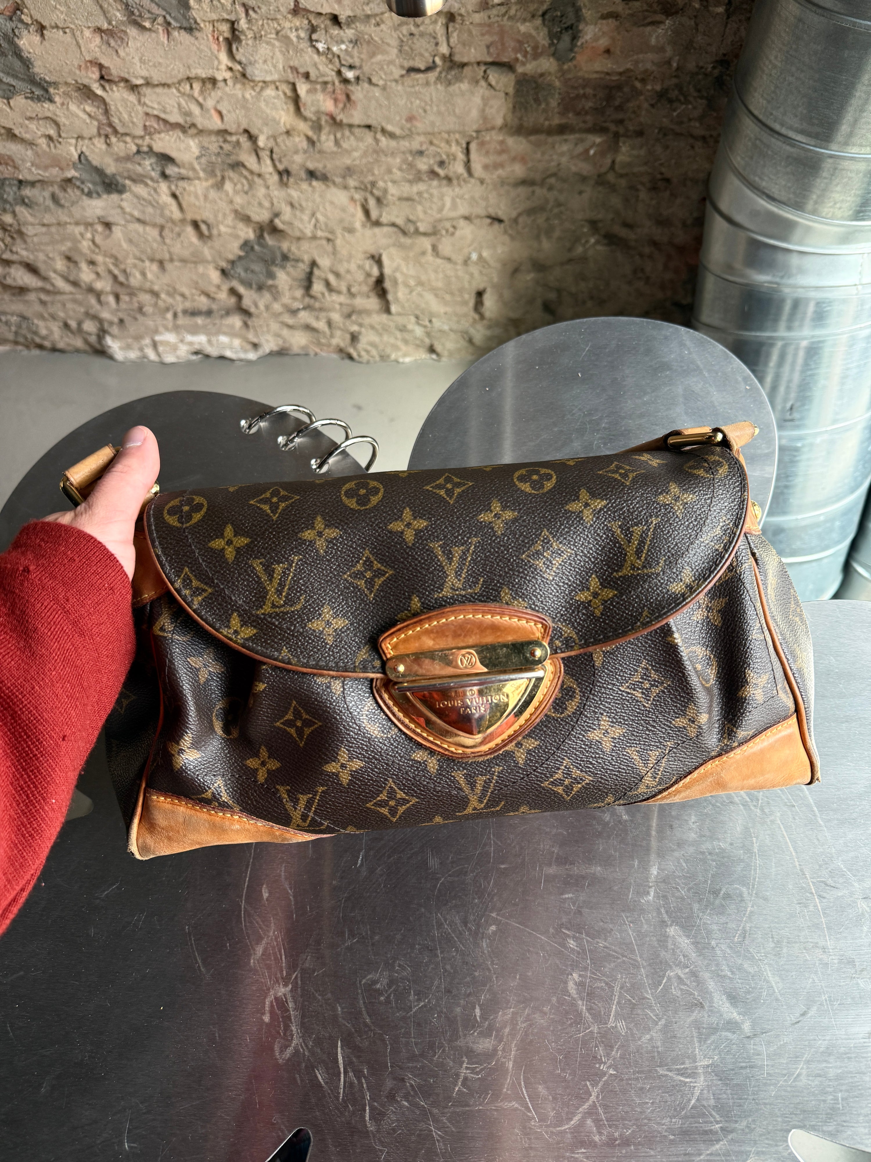 Vintage 2008 Louis Vuitton Beverly MM Bag (FL4078)